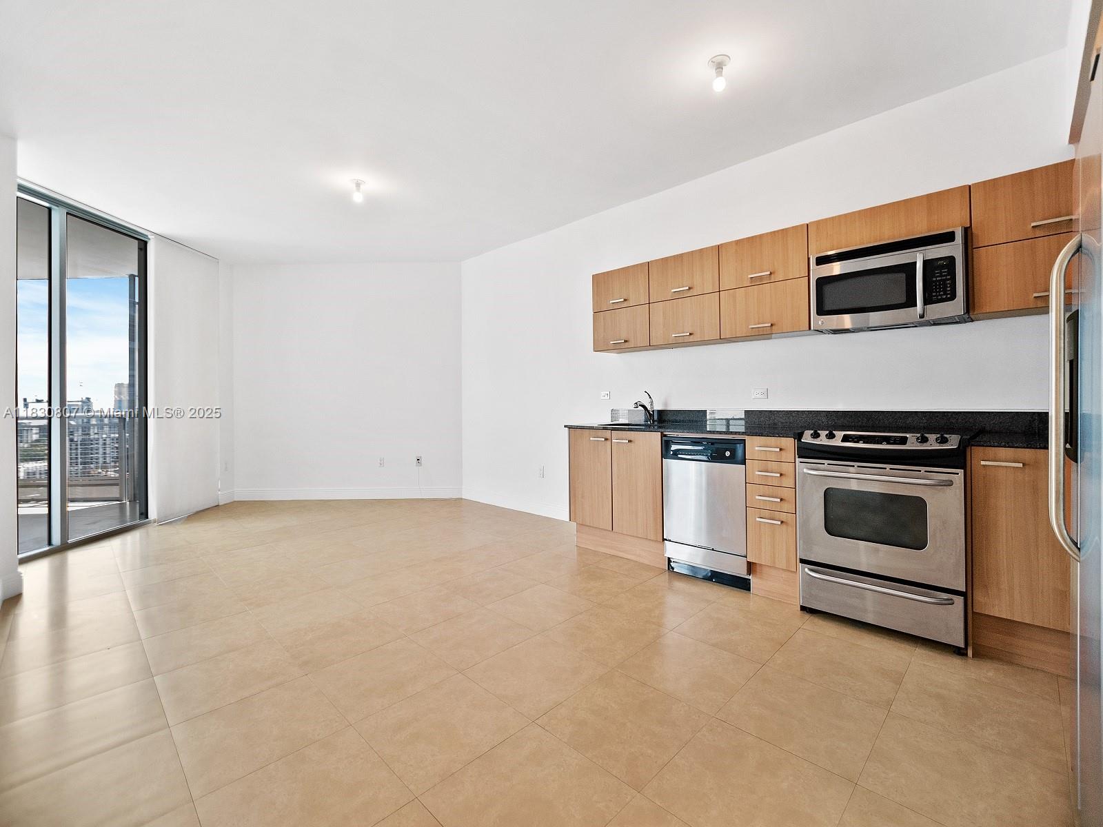 WIND CONDO - Residential Lease