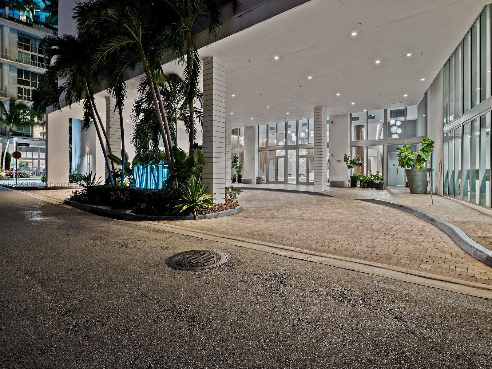 WIND CONDO - Residential Lease