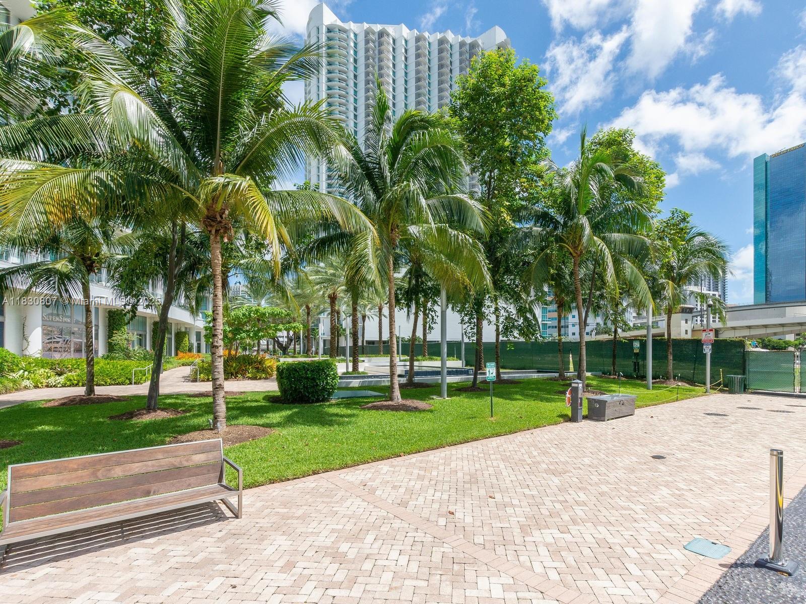 WIND CONDO - Residential Lease