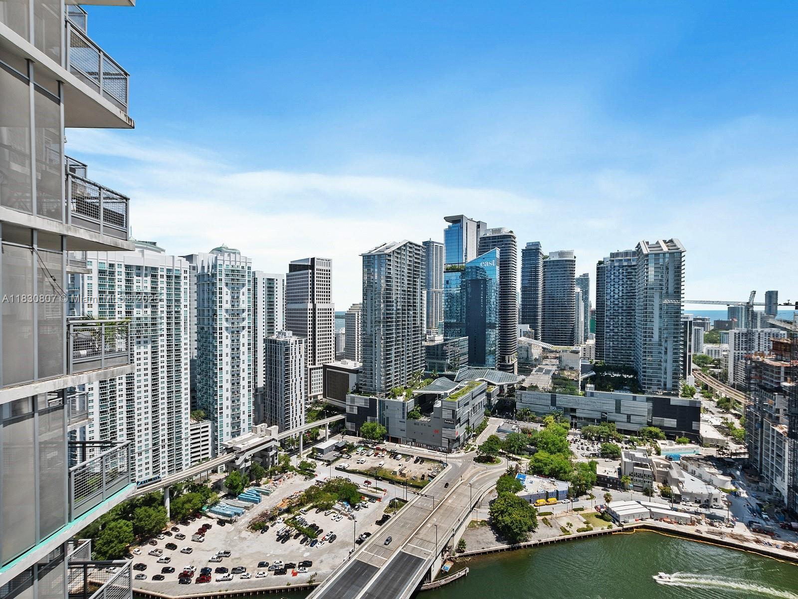 WIND CONDO - Residential Lease