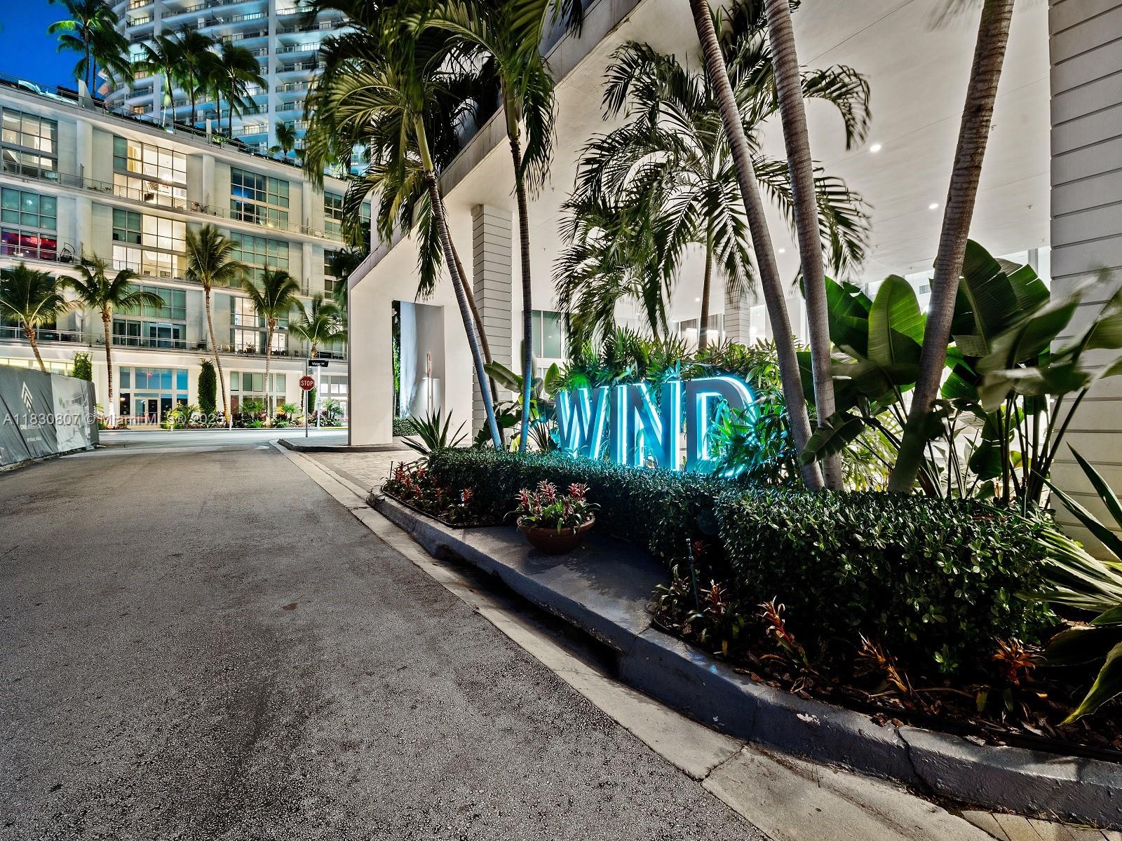 WIND CONDO - Residential Lease