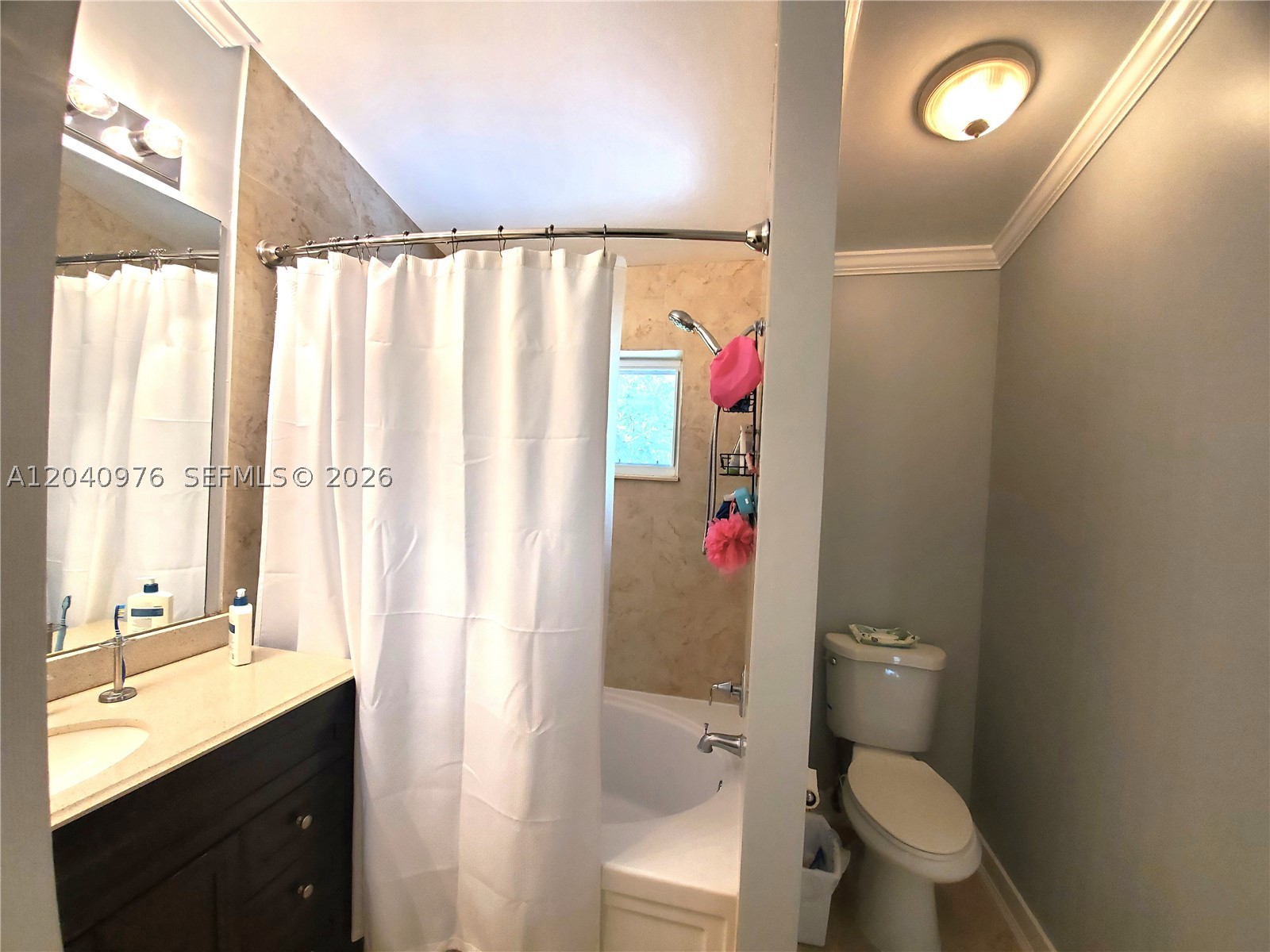 MALIBU BAY - Residential Lease