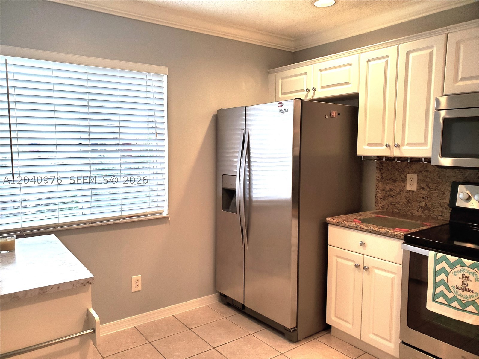MALIBU BAY - Residential Lease