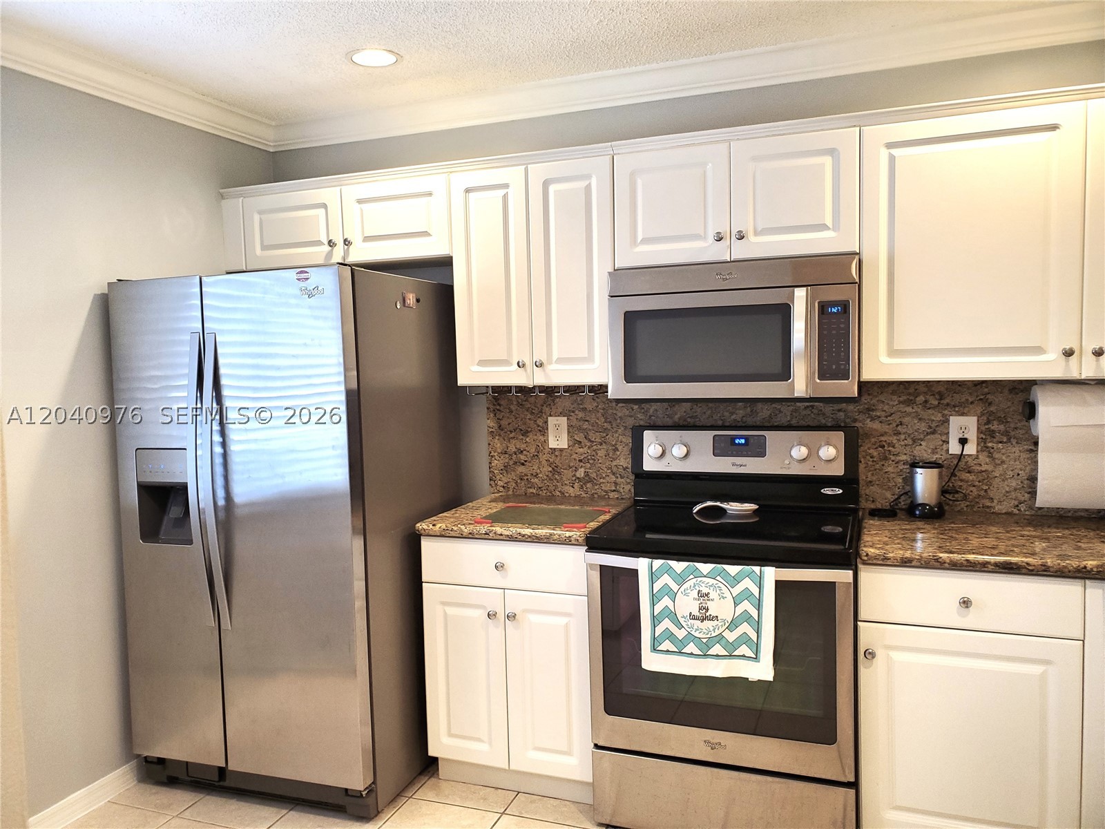 MALIBU BAY - Residential Lease