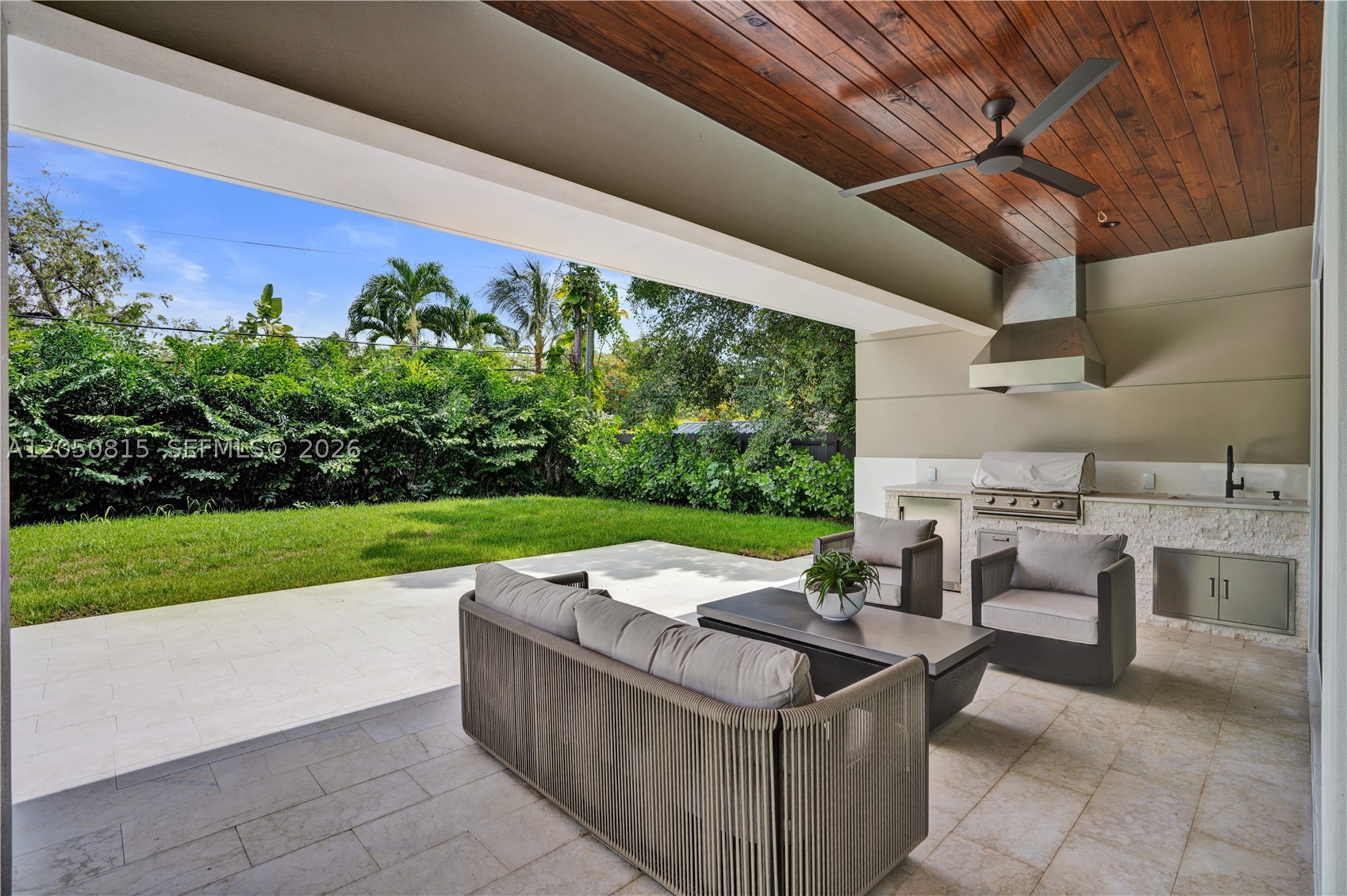 GROVES EXTENSION - Residential