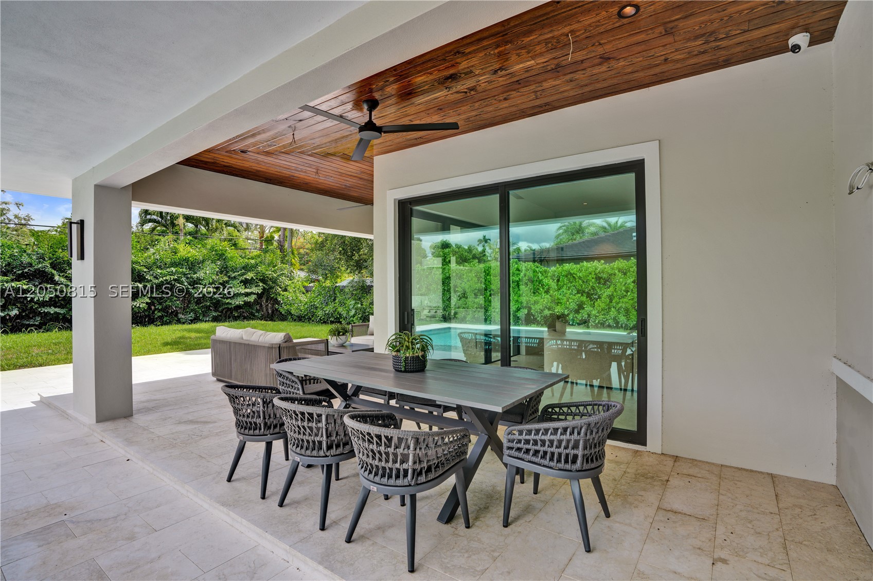 GROVES EXTENSION - Residential