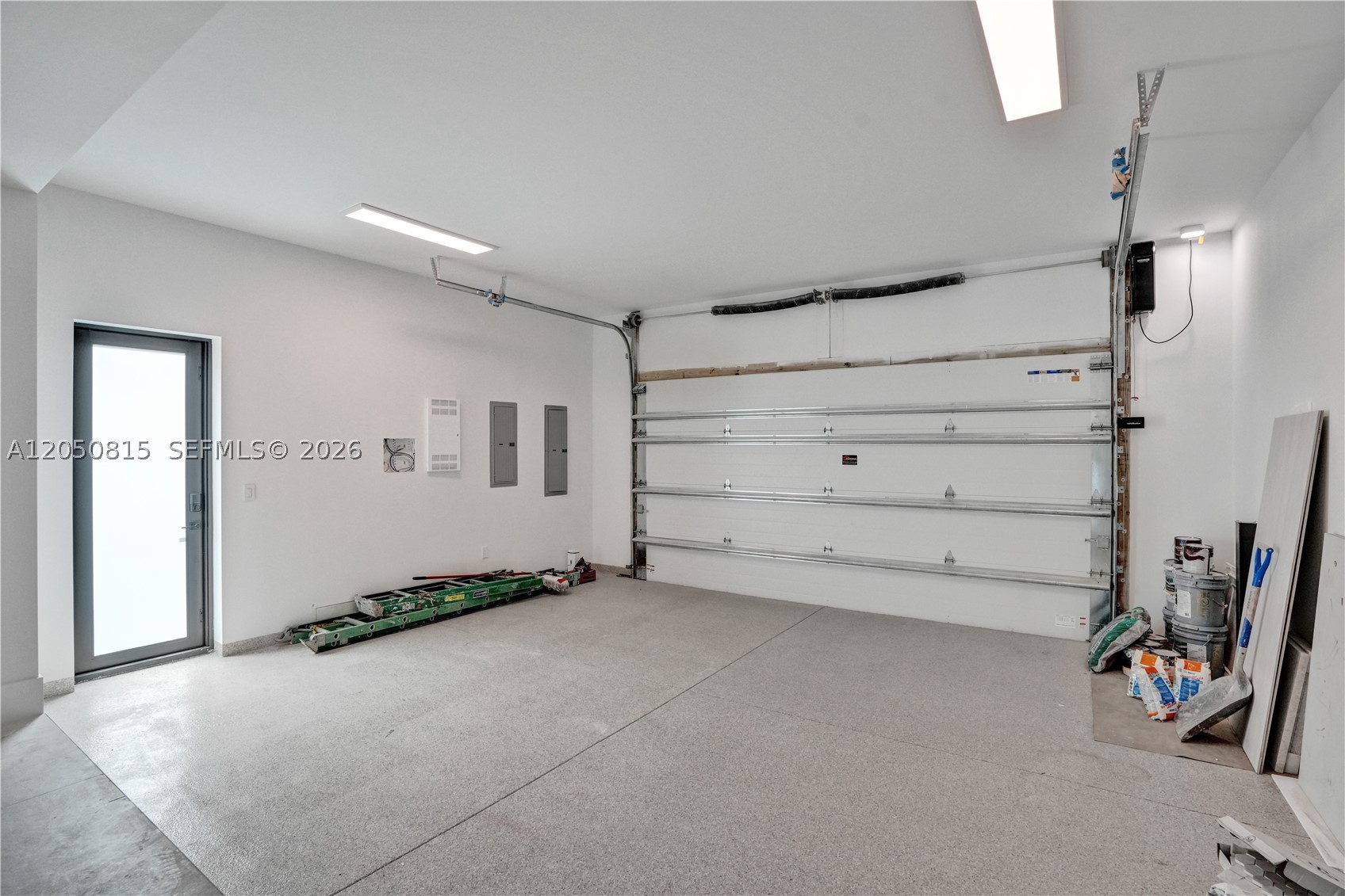 GROVES EXTENSION - Residential