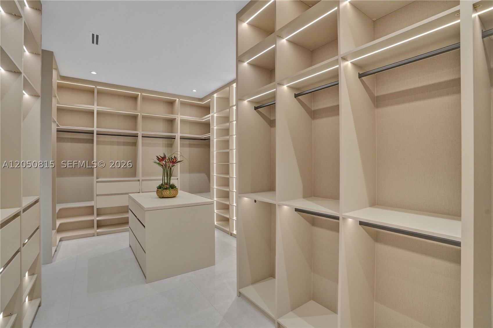 GROVES EXTENSION - Residential