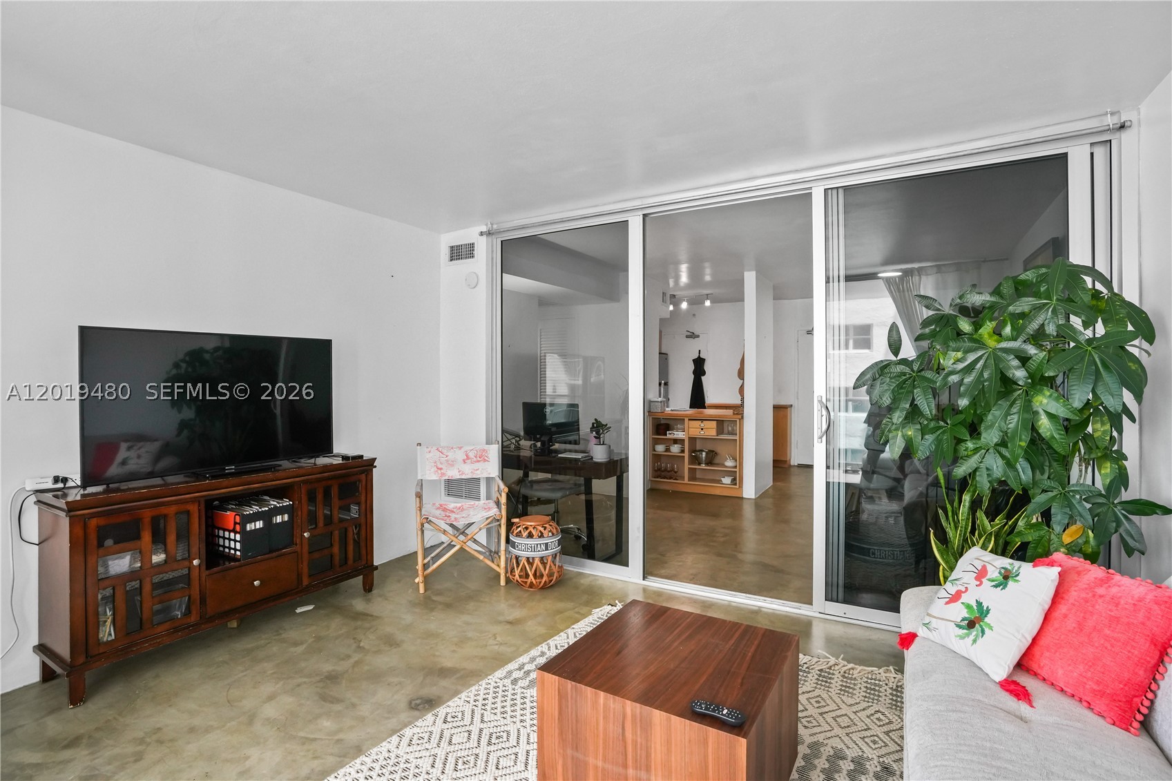 MIRADOR 1200 CONDO - Residential
