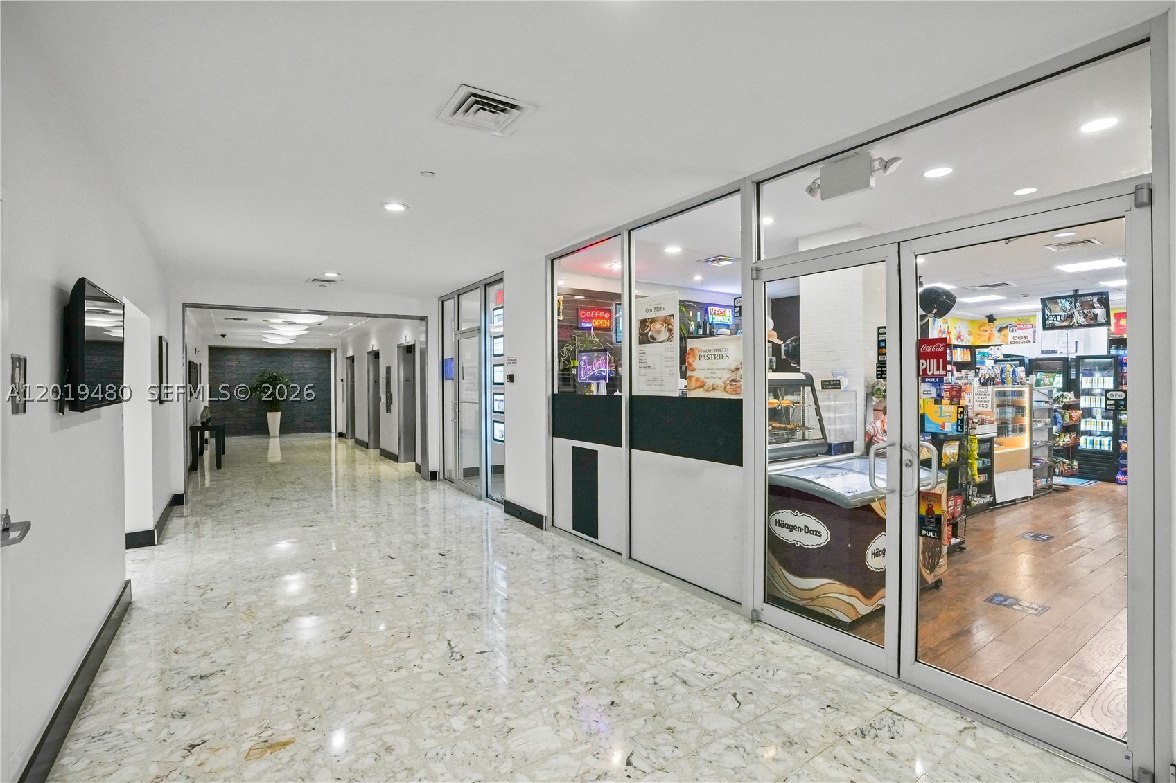MIRADOR 1200 CONDO - Residential