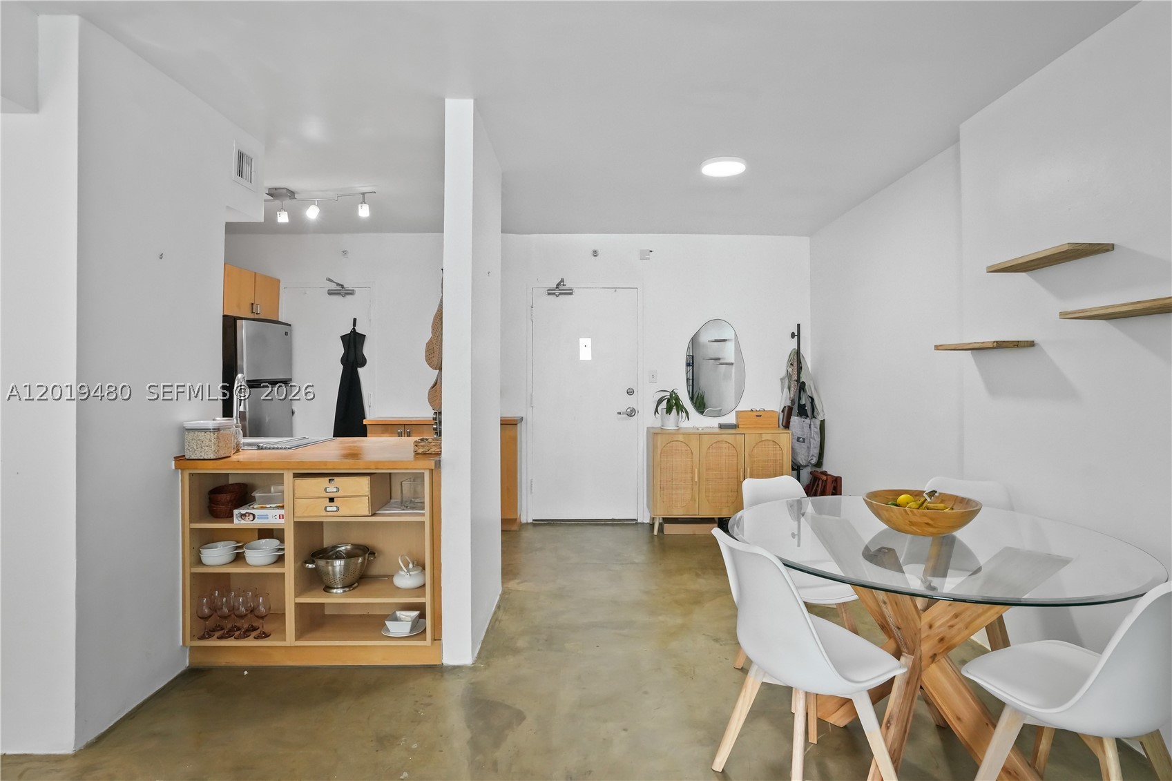MIRADOR 1200 CONDO - Residential