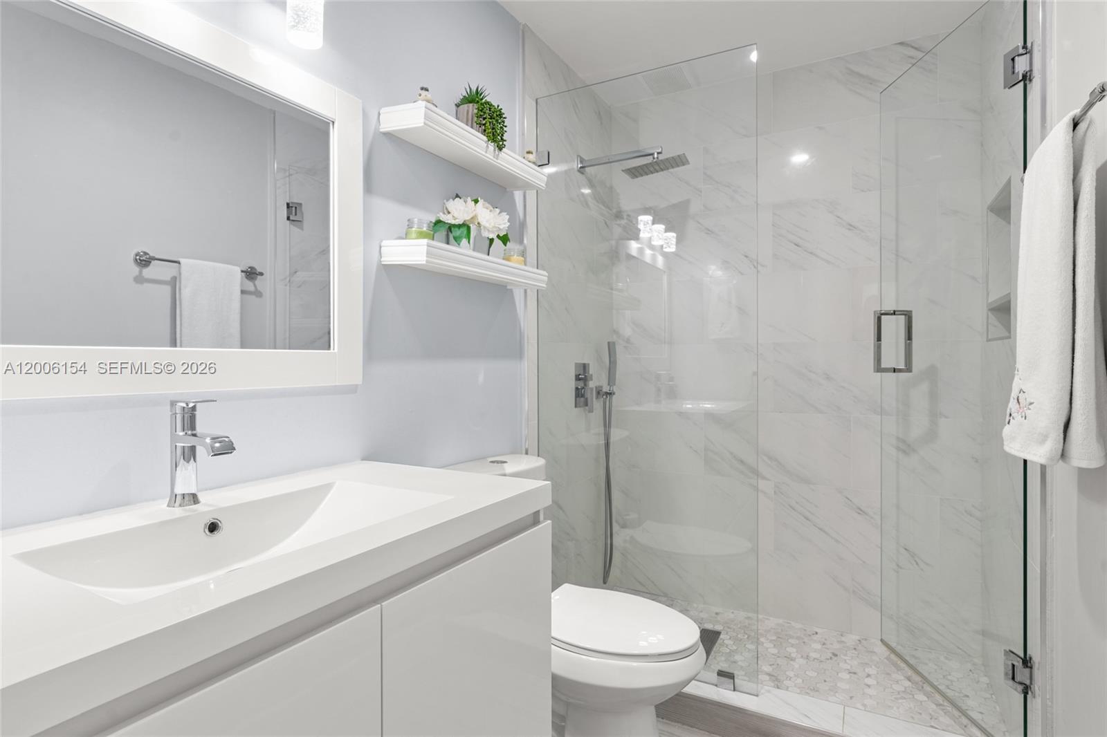 WESTVIEW CONDOMINIUM NO N - Residential