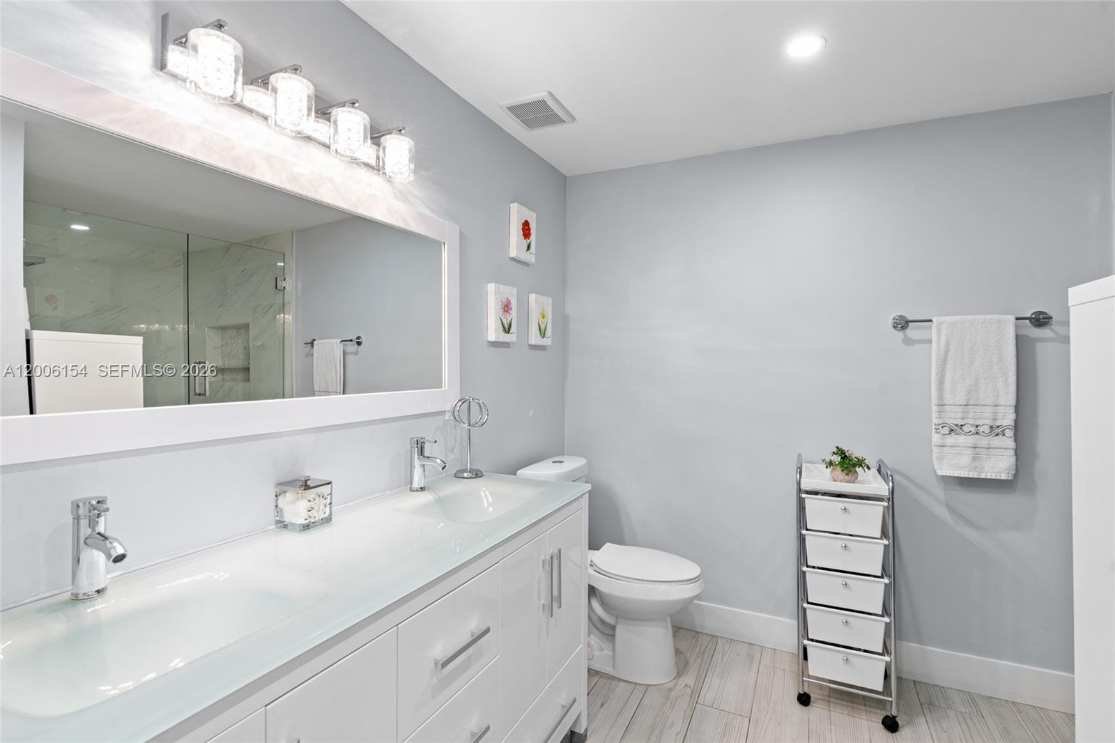WESTVIEW CONDOMINIUM NO N - Residential