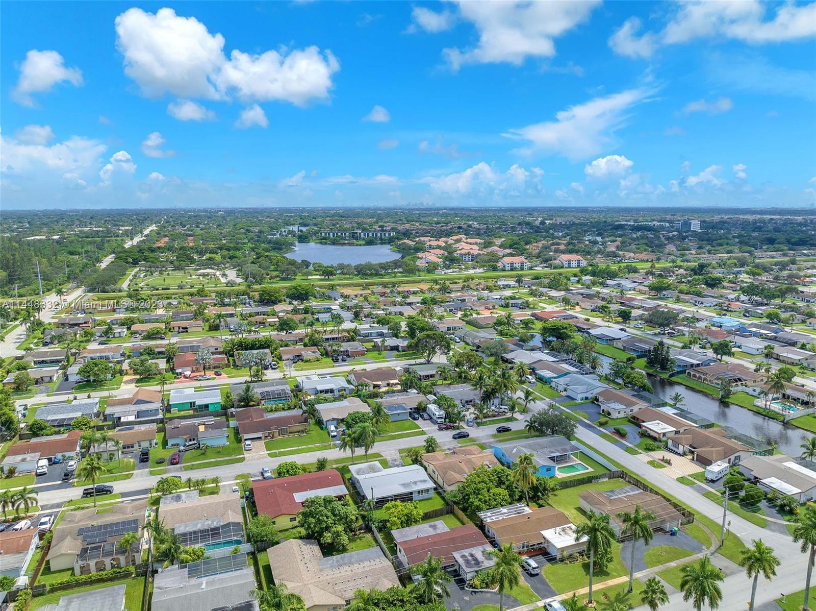 SUNRISE GOLF VLG SEC 24 - Residential