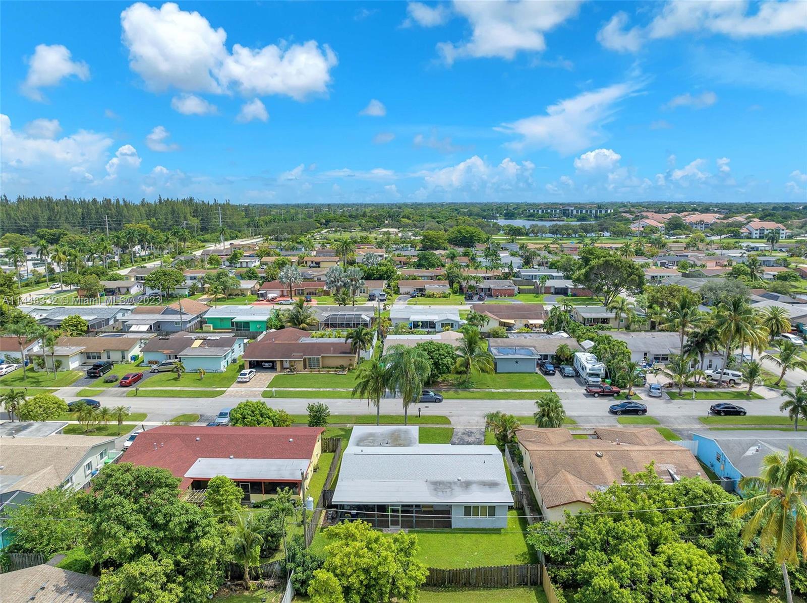 SUNRISE GOLF VLG SEC 24 - Residential