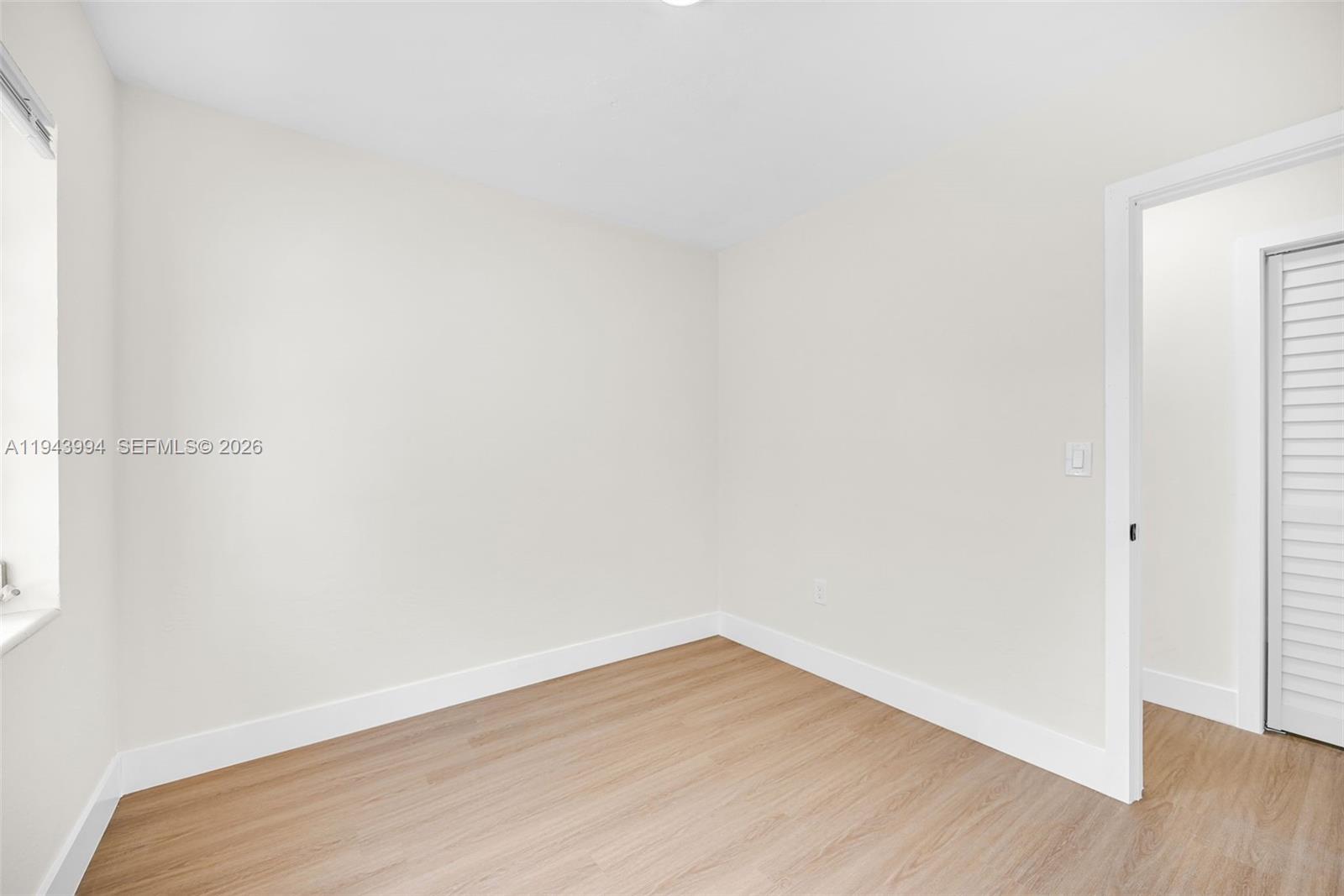 BISCAYNE COURT - Residential Income