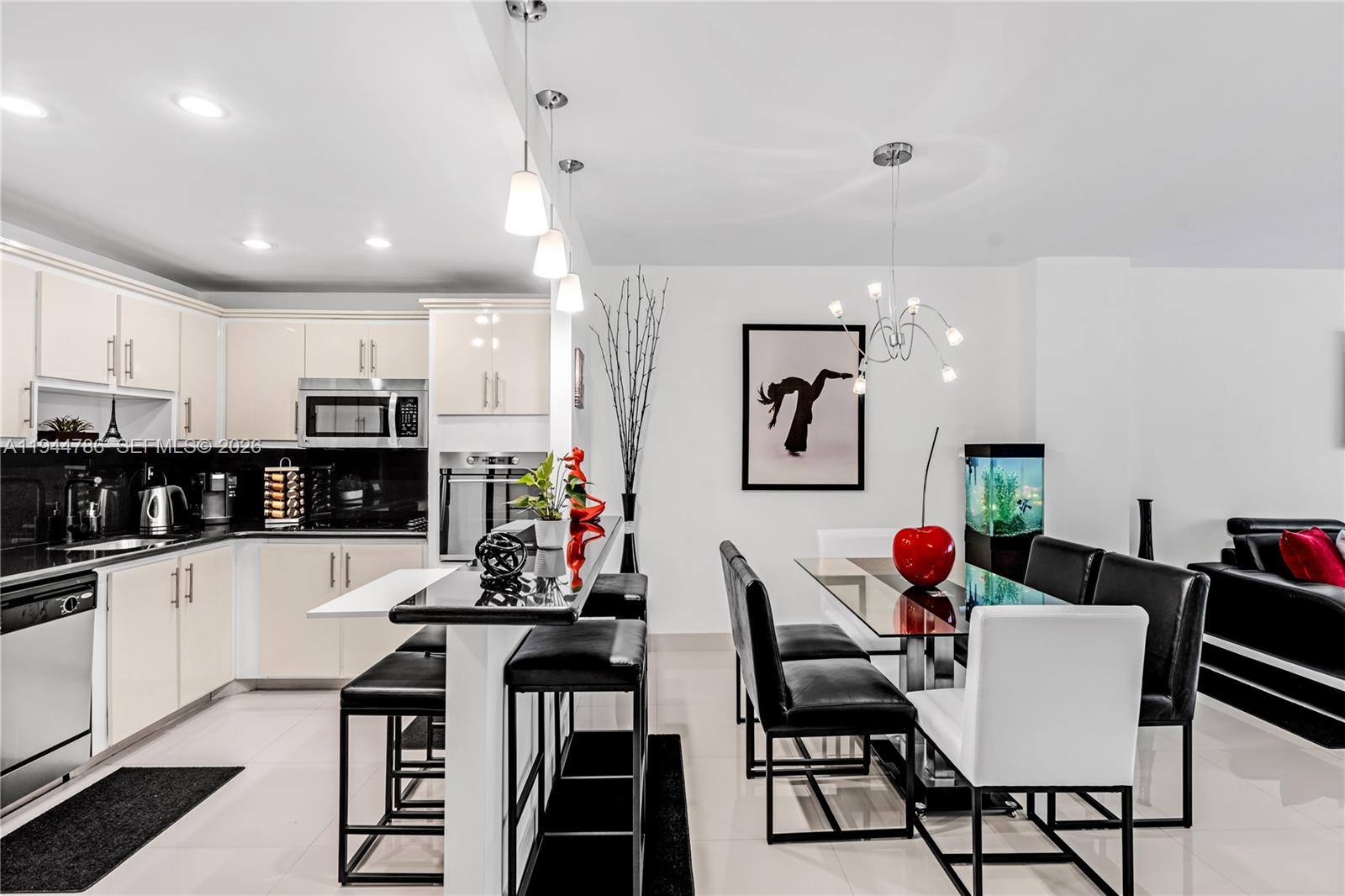 OCEANVIEW BUILDING B COND - Residential
