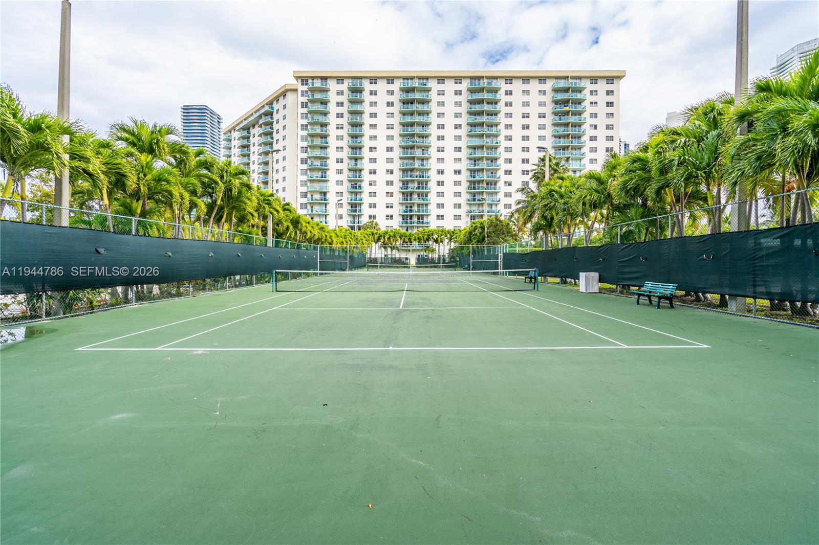 OCEANVIEW BUILDING B COND - Residential