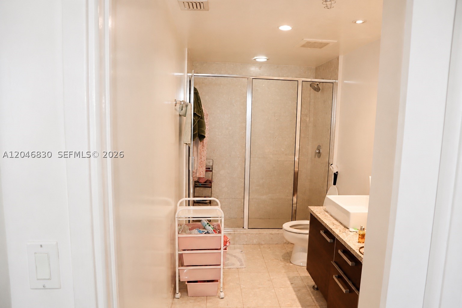 LATITUDE ON THE RIVER CON - Residential Lease