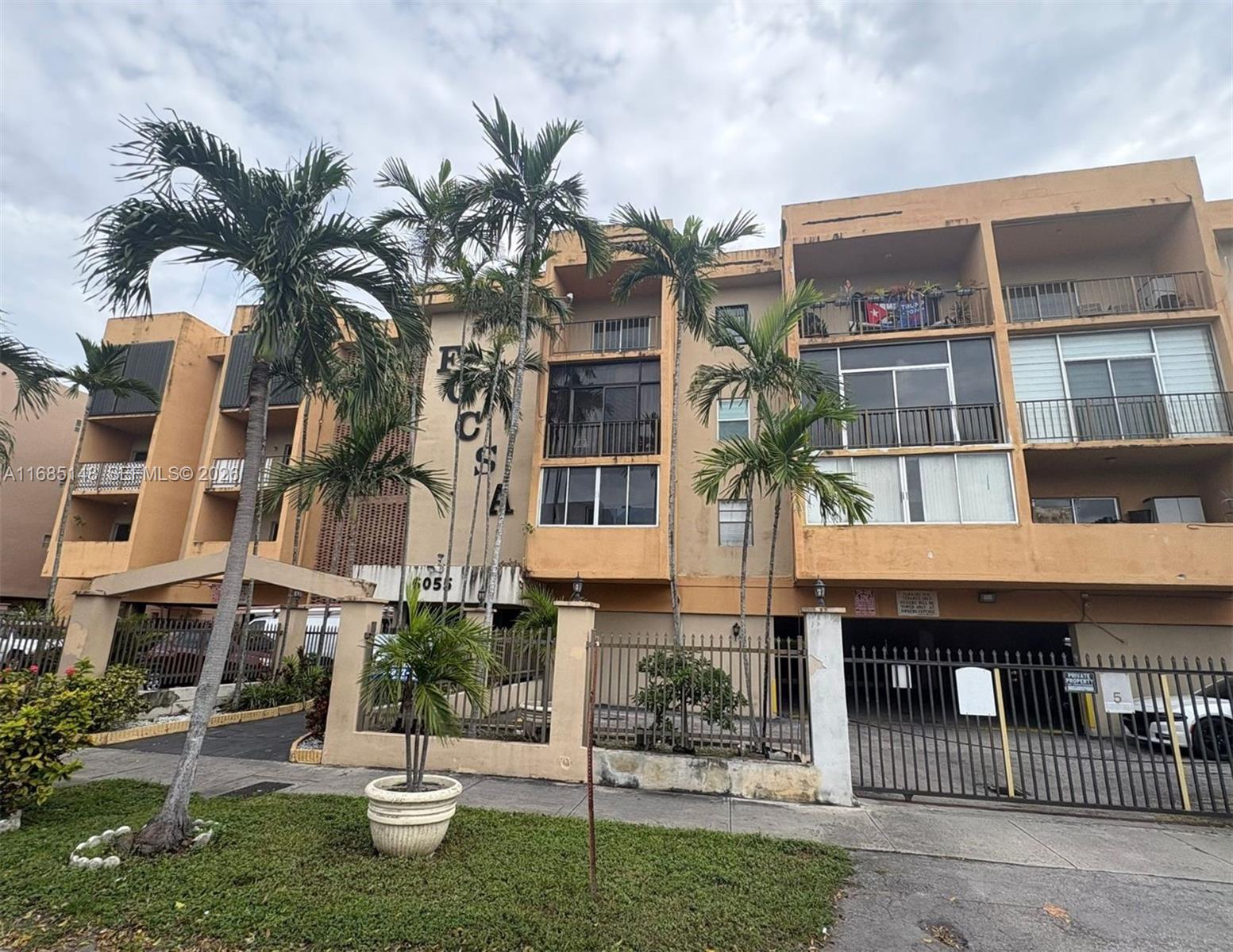 FOCSA CONDO - Residential