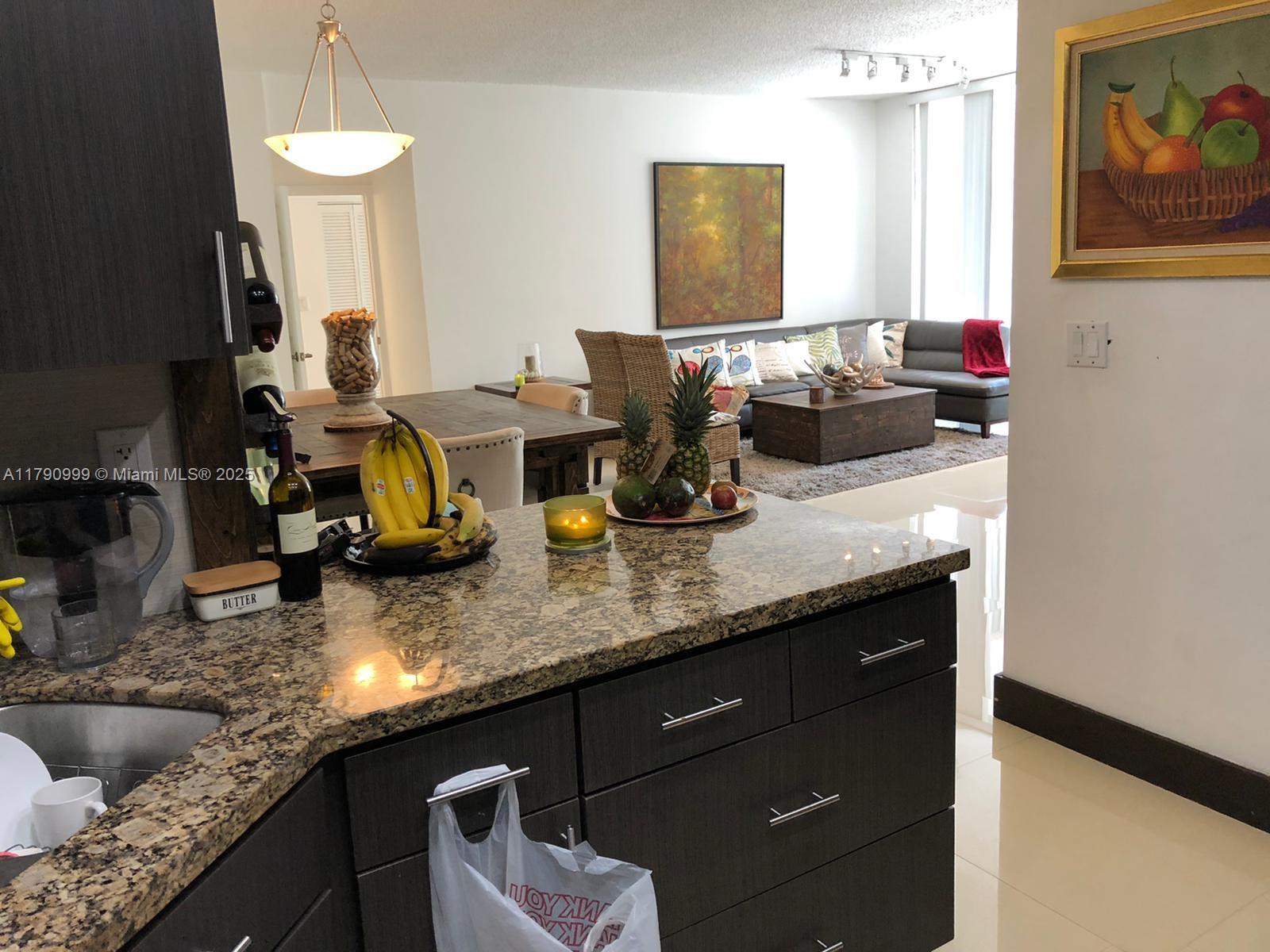 DORAL HOUSE CONDO NO 3 - Residential