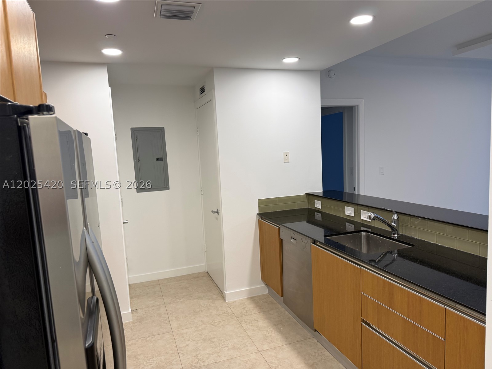1060 BRICKELL CONDO - Residential Lease