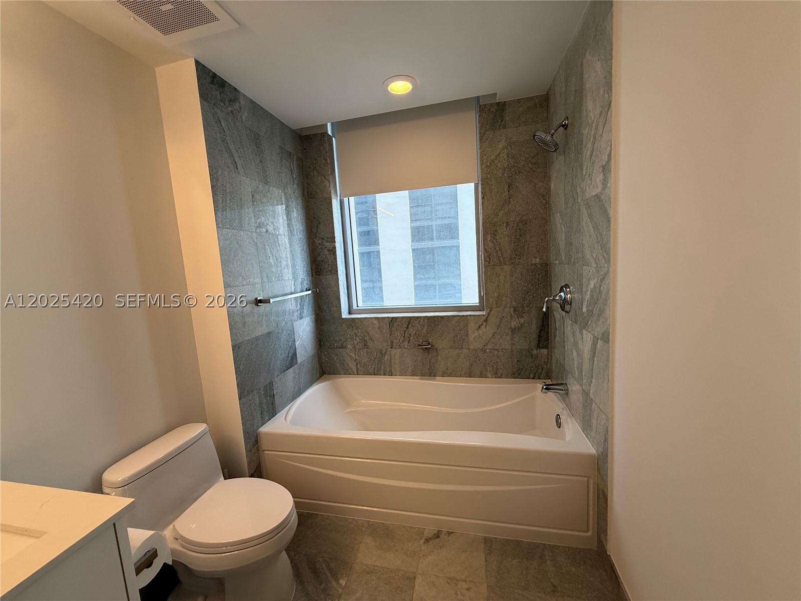 1060 BRICKELL CONDO - Residential Lease
