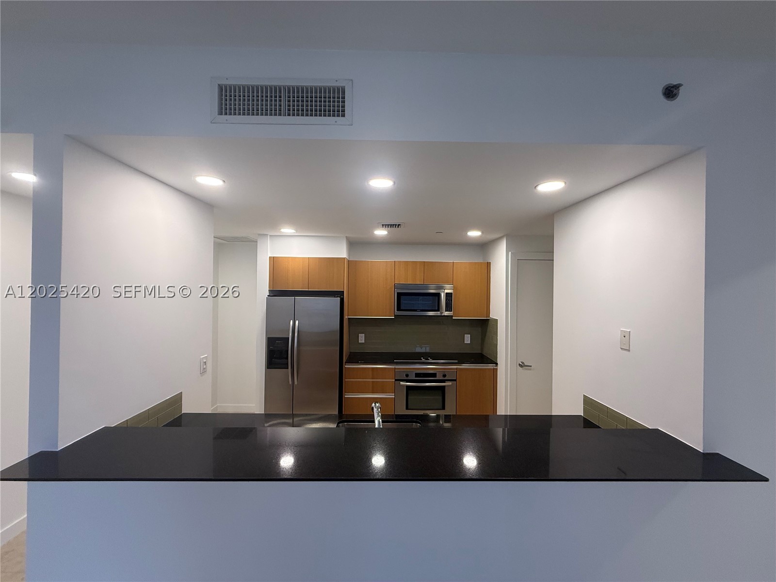 1060 BRICKELL CONDO - Residential Lease