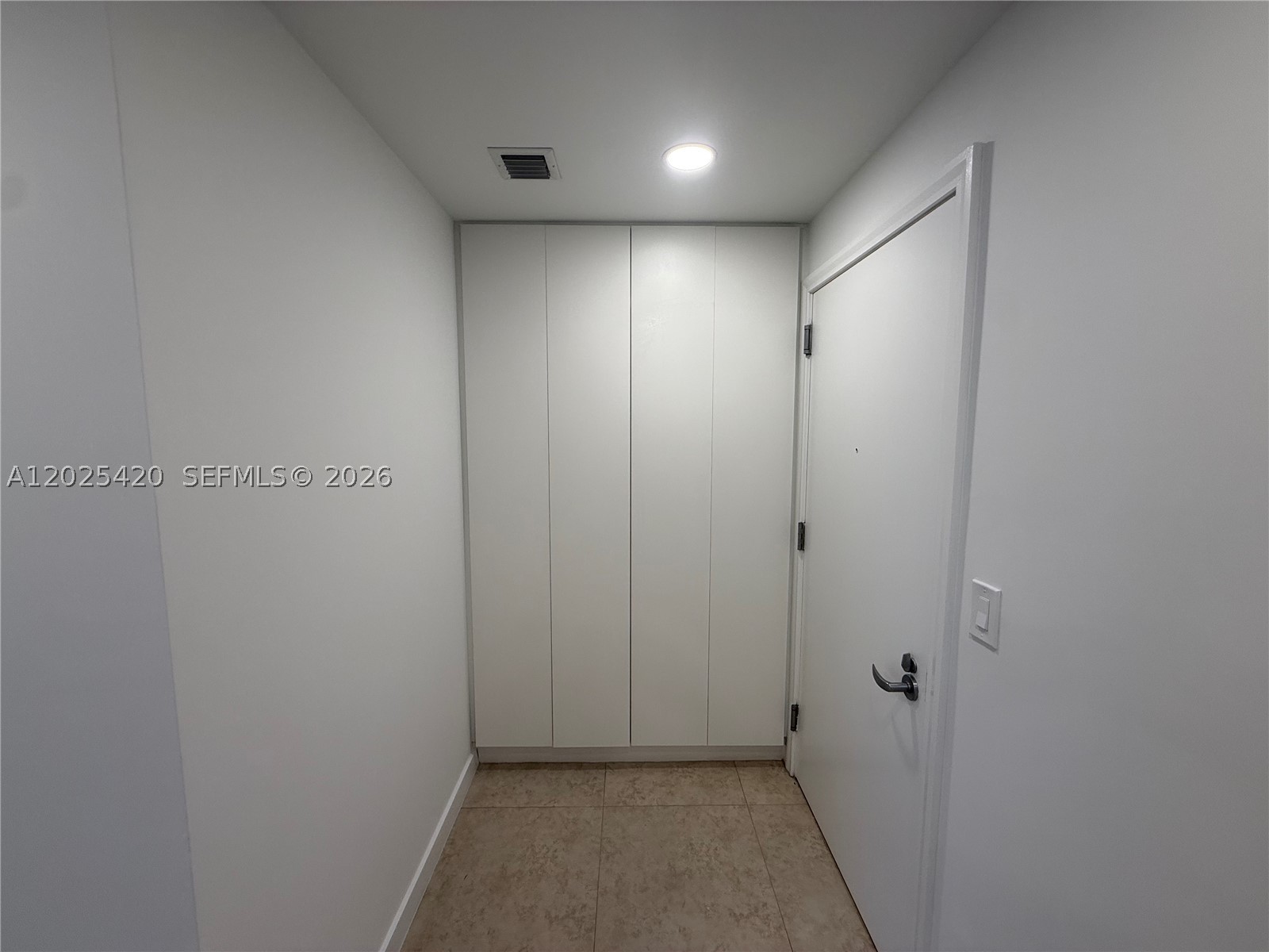 1060 BRICKELL CONDO - Residential Lease