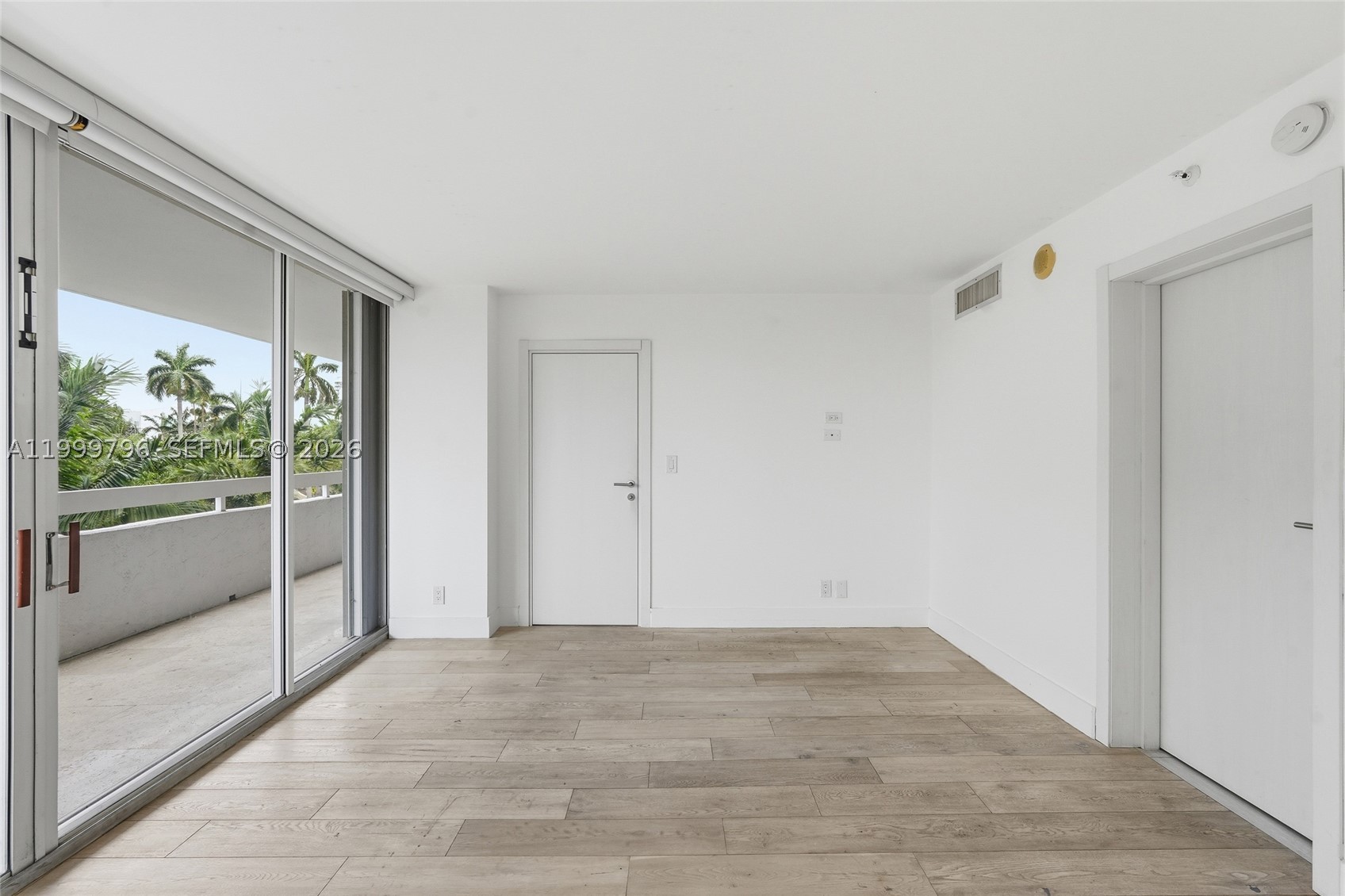 IMPERIAL AT BRICKELL COND - Residential