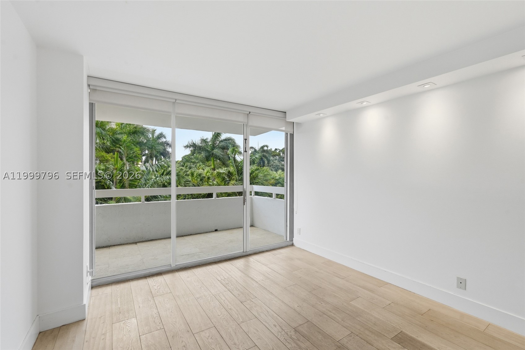IMPERIAL AT BRICKELL COND - Residential