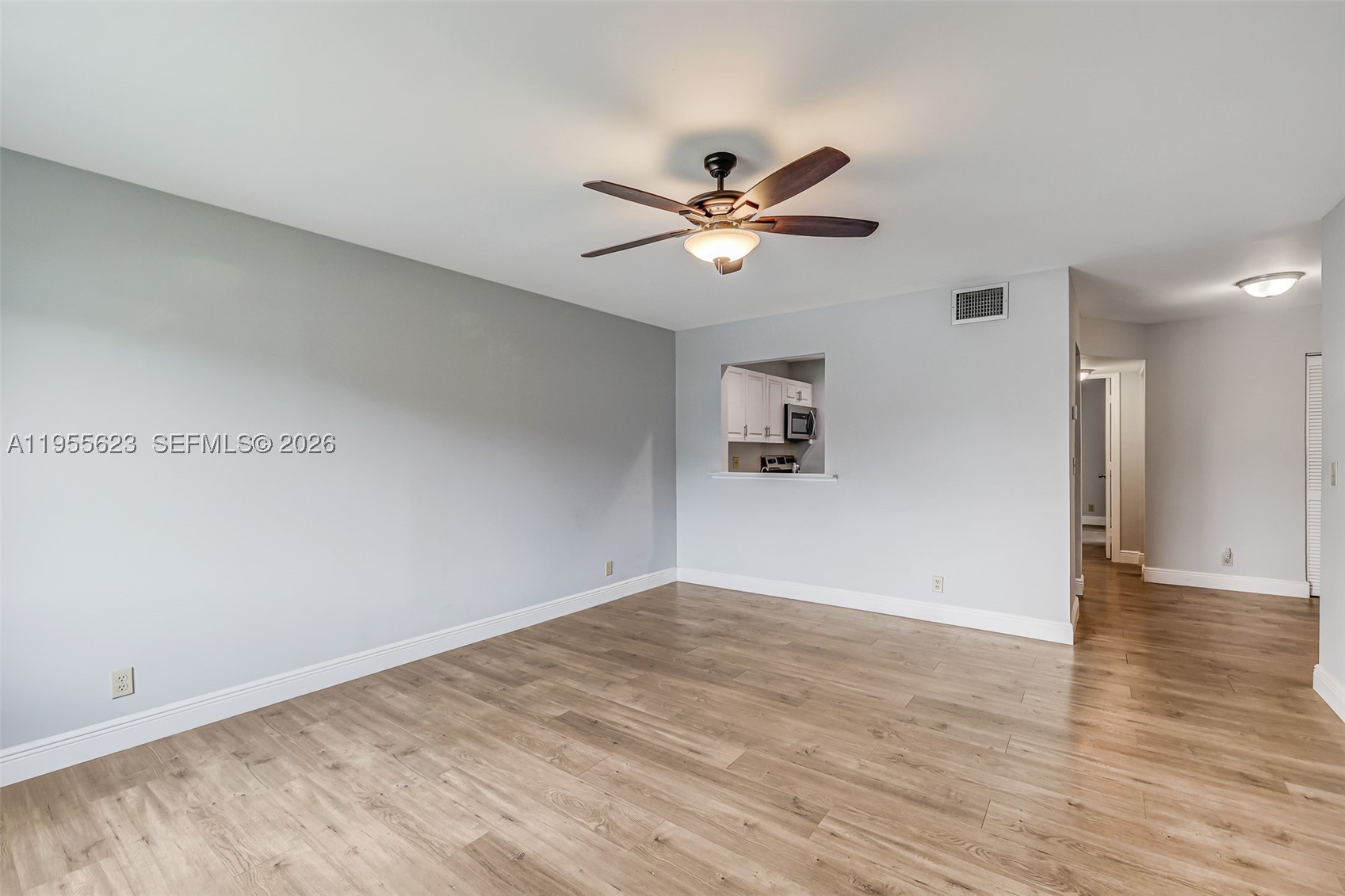 ARBOURS OF THE PALM BEACH - Residential