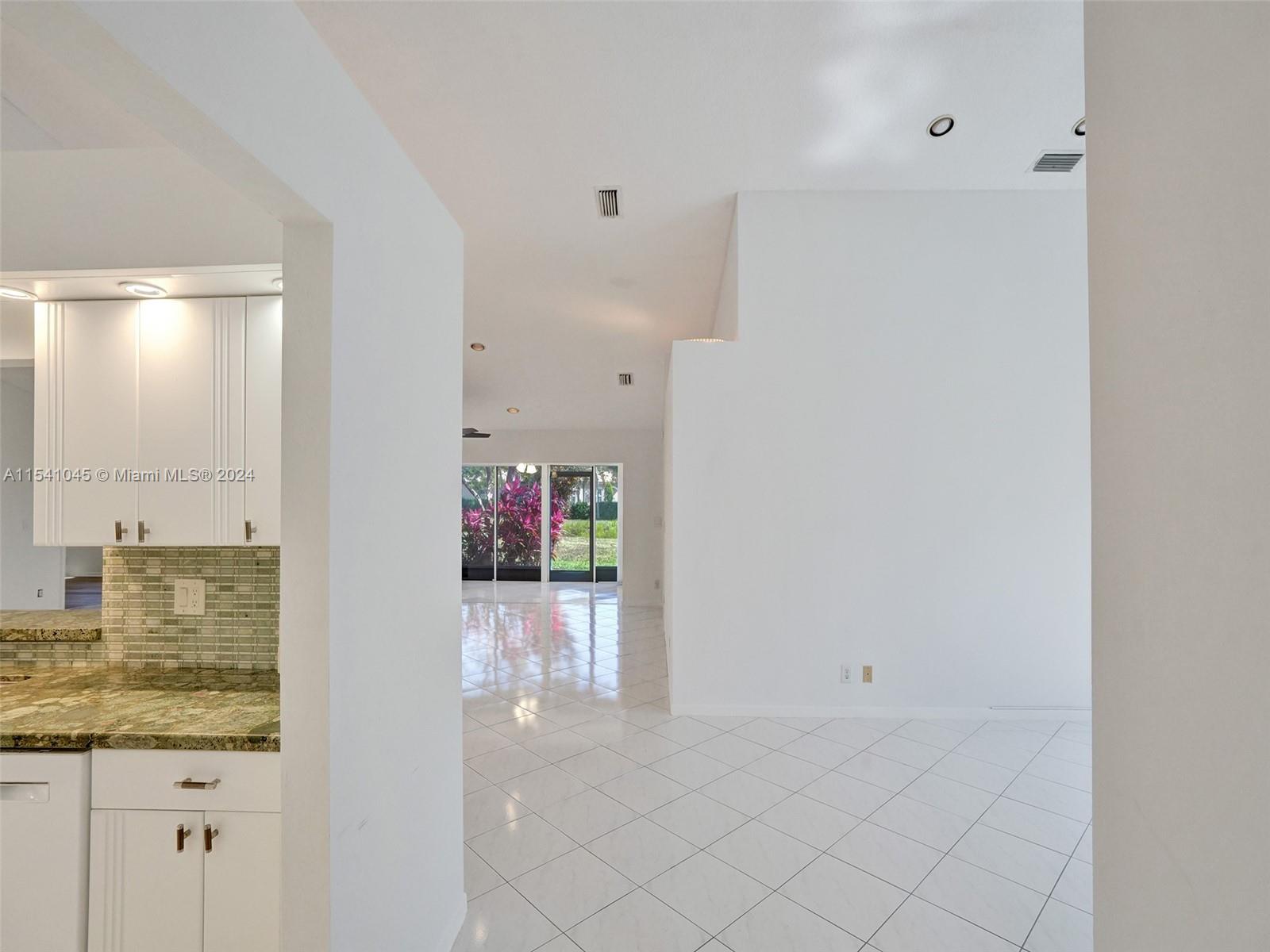 EMERALD POINTE 2 - Residential