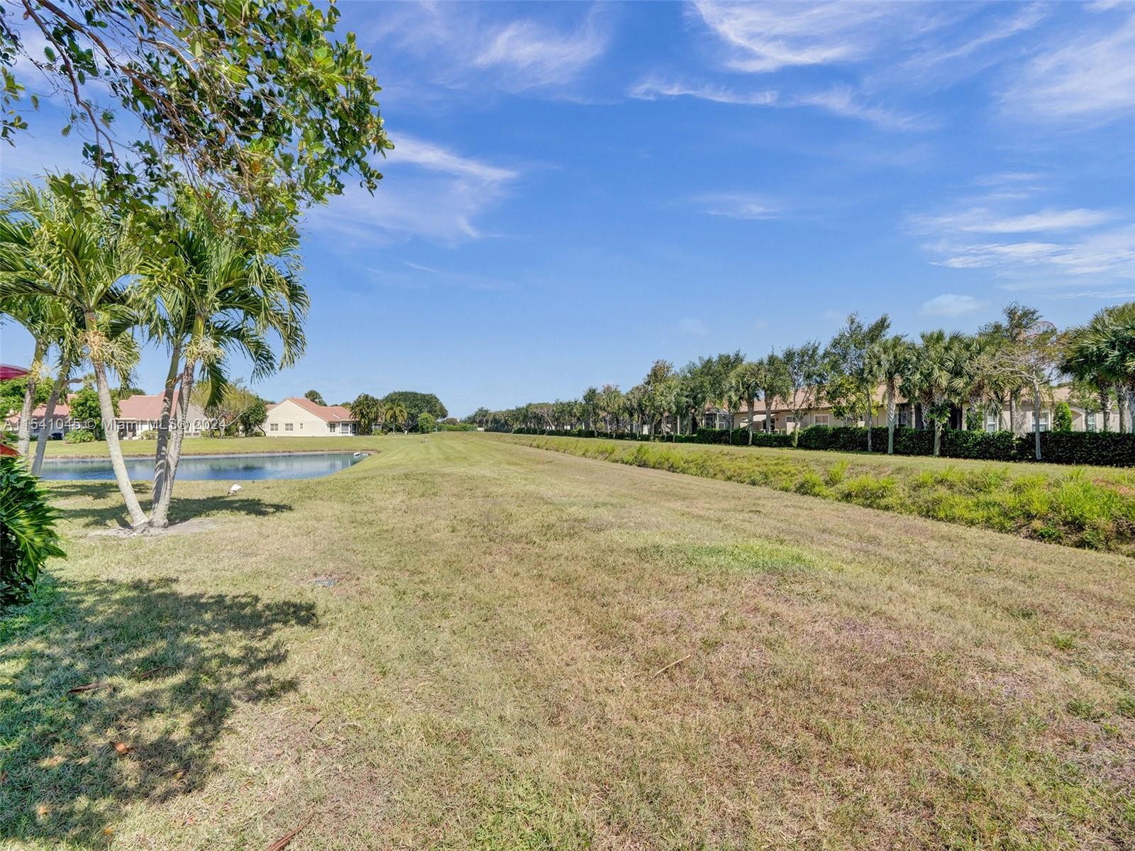 EMERALD POINTE 2 - Residential