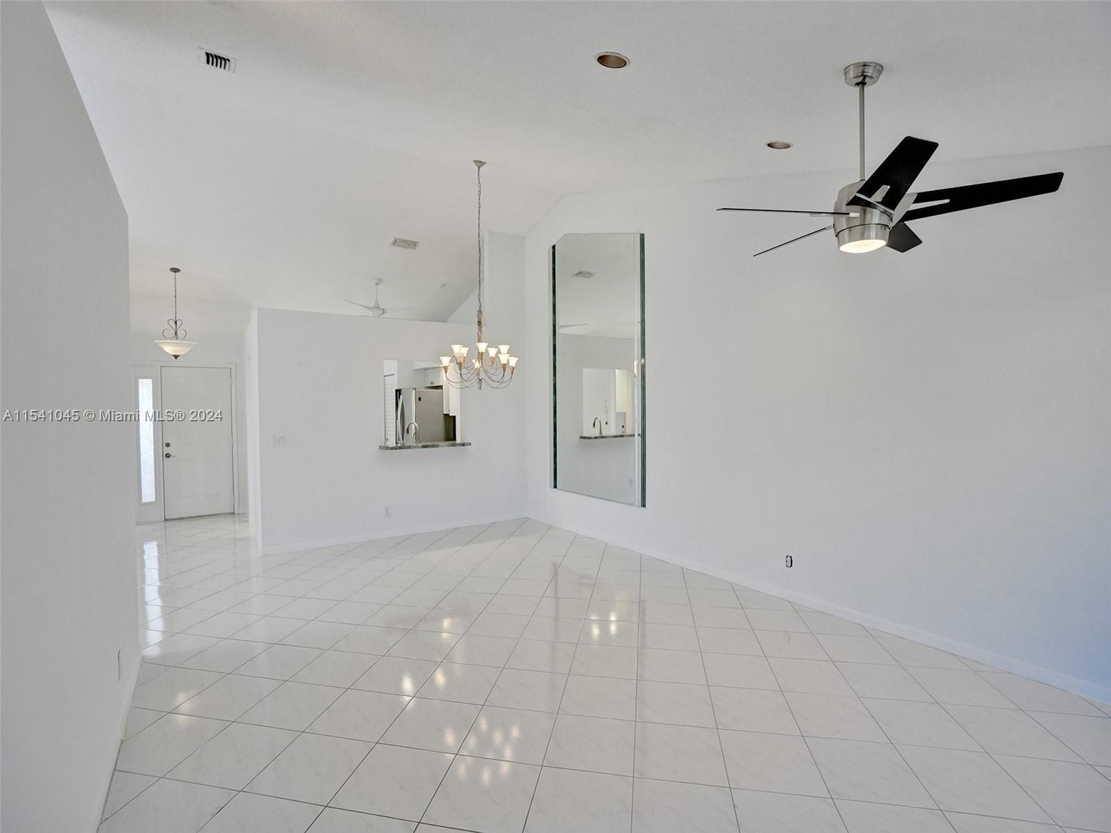 EMERALD POINTE 2 - Residential