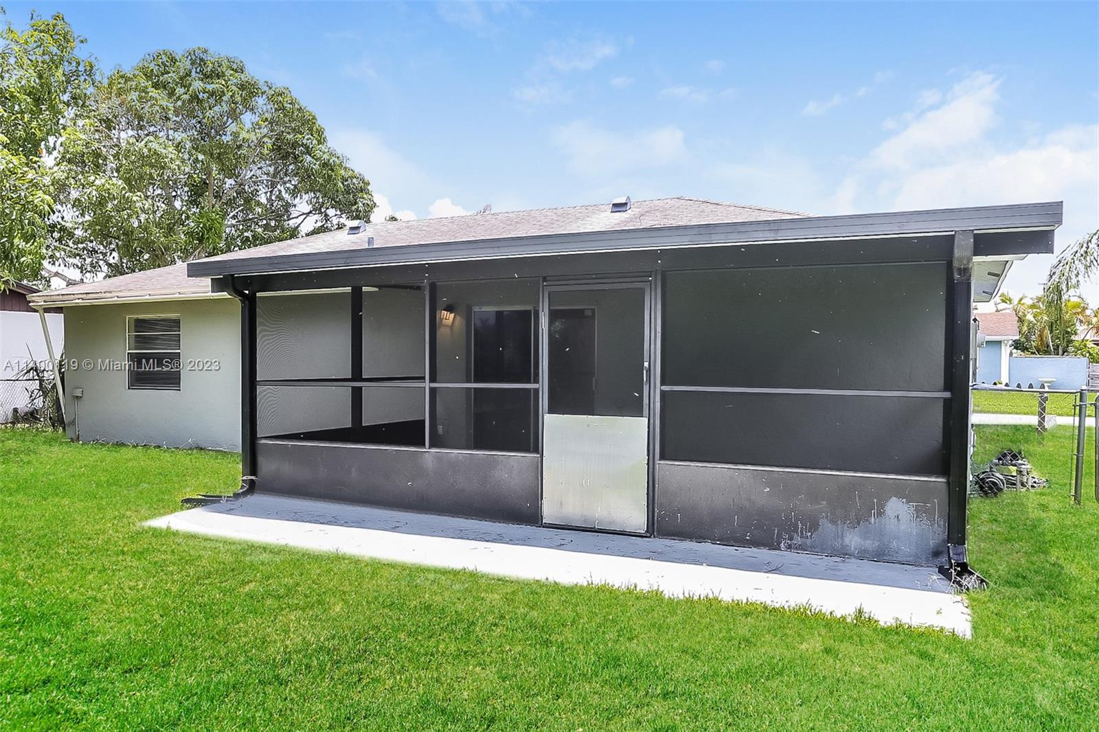 NORTH LAUDERDALE VILLAGE - Residential Lease