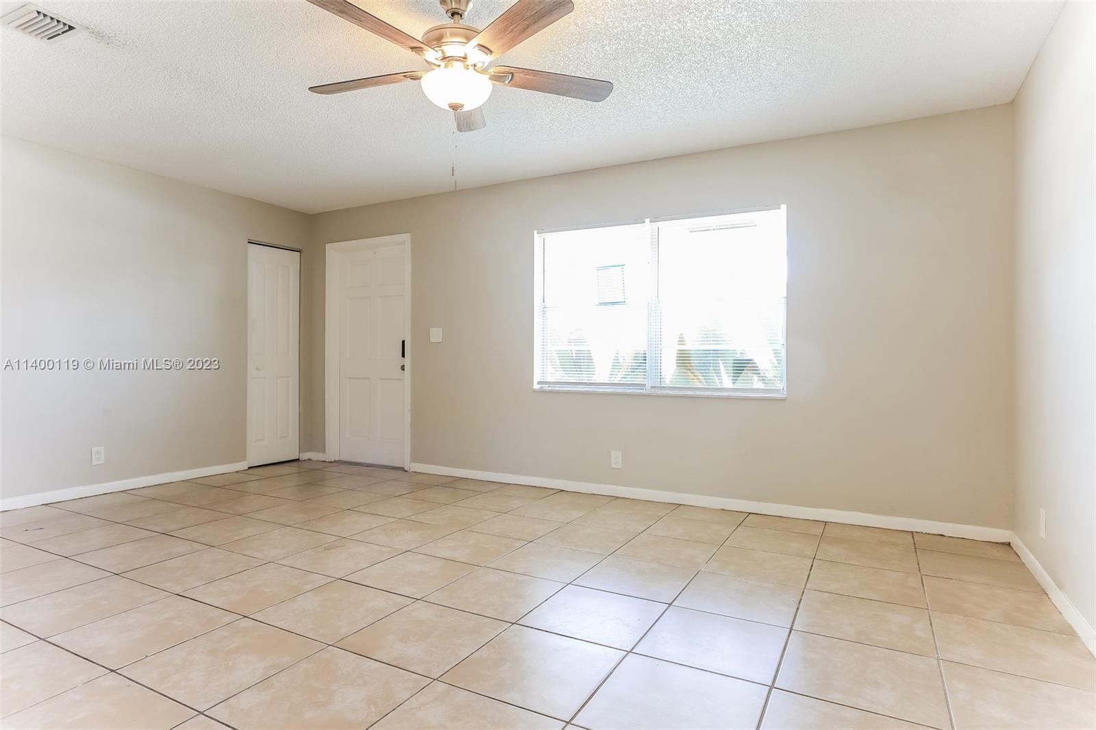 NORTH LAUDERDALE VILLAGE - Residential Lease