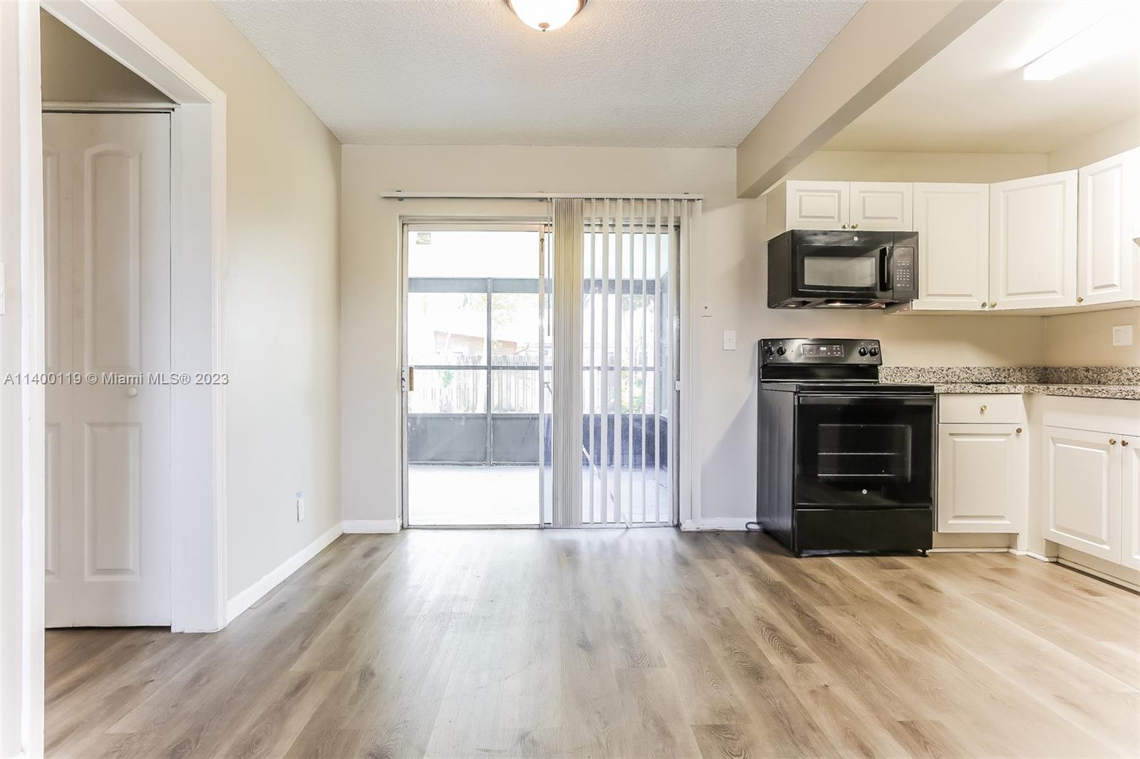 NORTH LAUDERDALE VILLAGE - Residential Lease