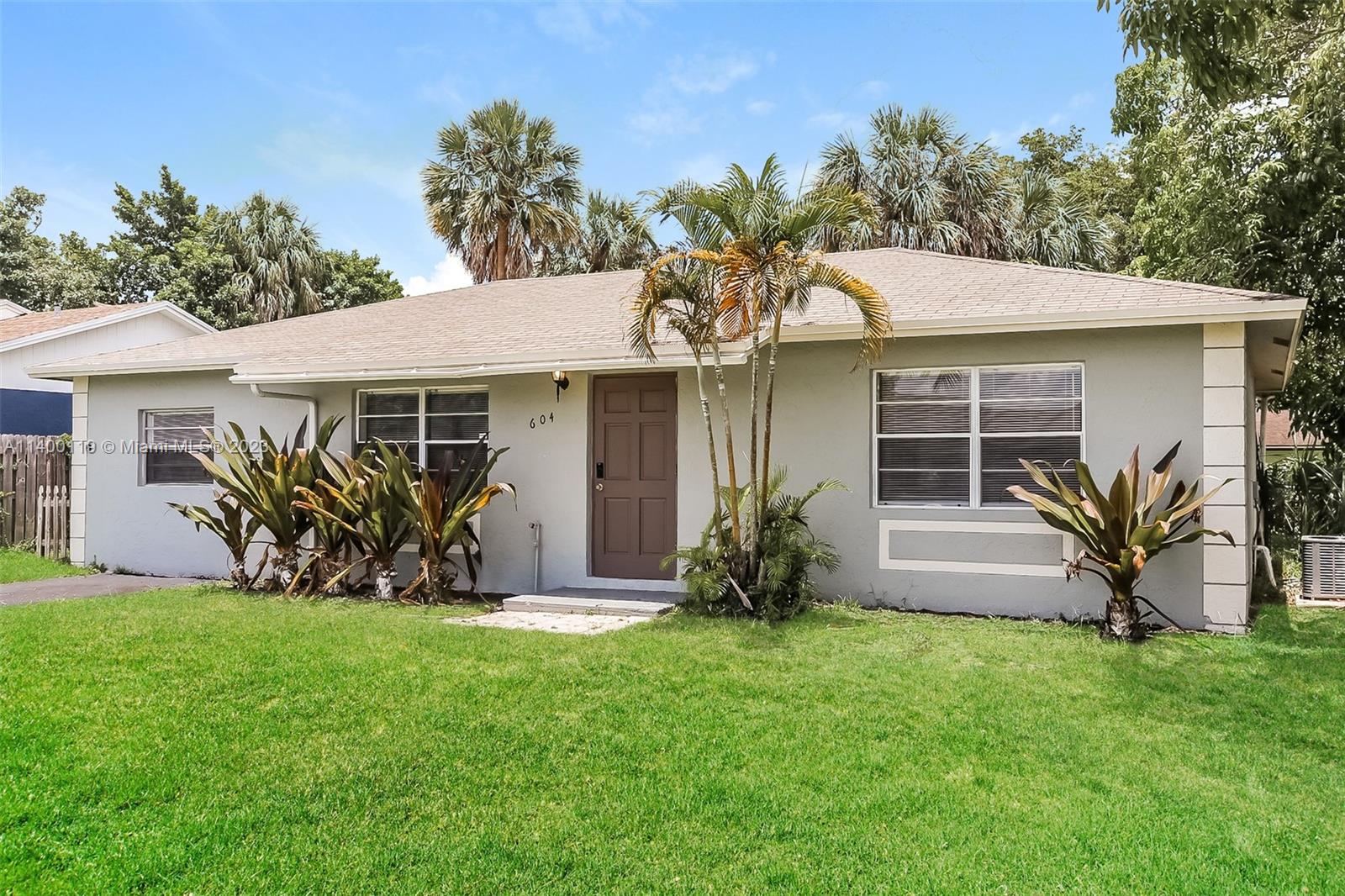 NORTH LAUDERDALE VILLAGE - Residential Lease