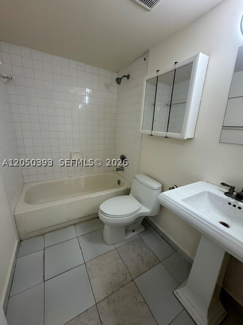 MIRAMAR CLUB CONDOMINIUM - Residential