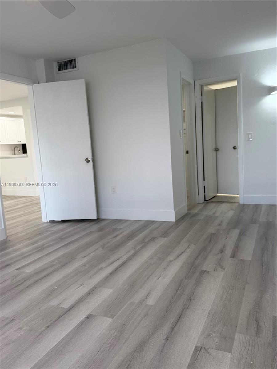 POINT EAST SEC III CONDO - Residential