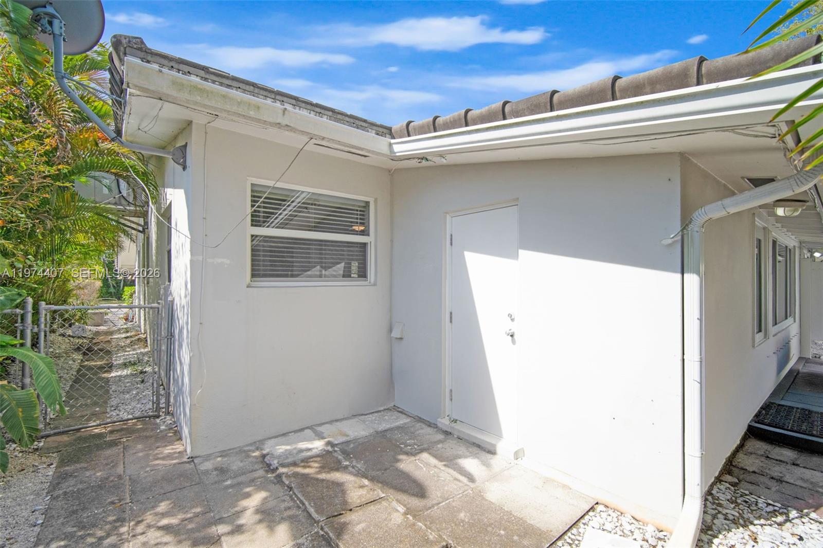 CORAL RIDGE ISLES - Residential Income