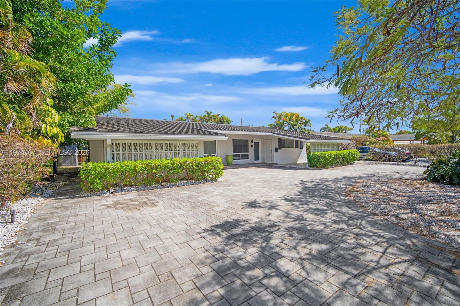 CORAL RIDGE ISLES - Residential Income