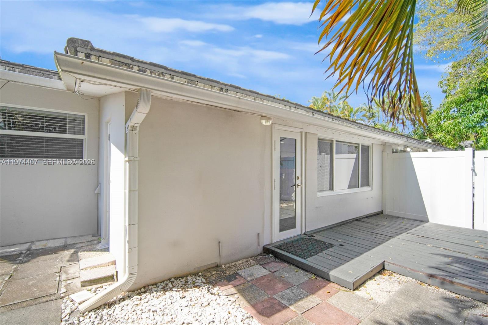CORAL RIDGE ISLES - Residential Income