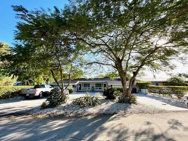 CORAL RIDGE ISLES - Residential Income