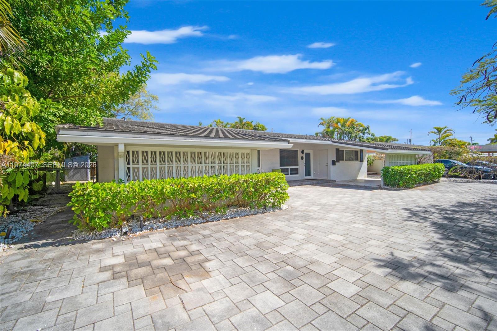 CORAL RIDGE ISLES - Residential Income