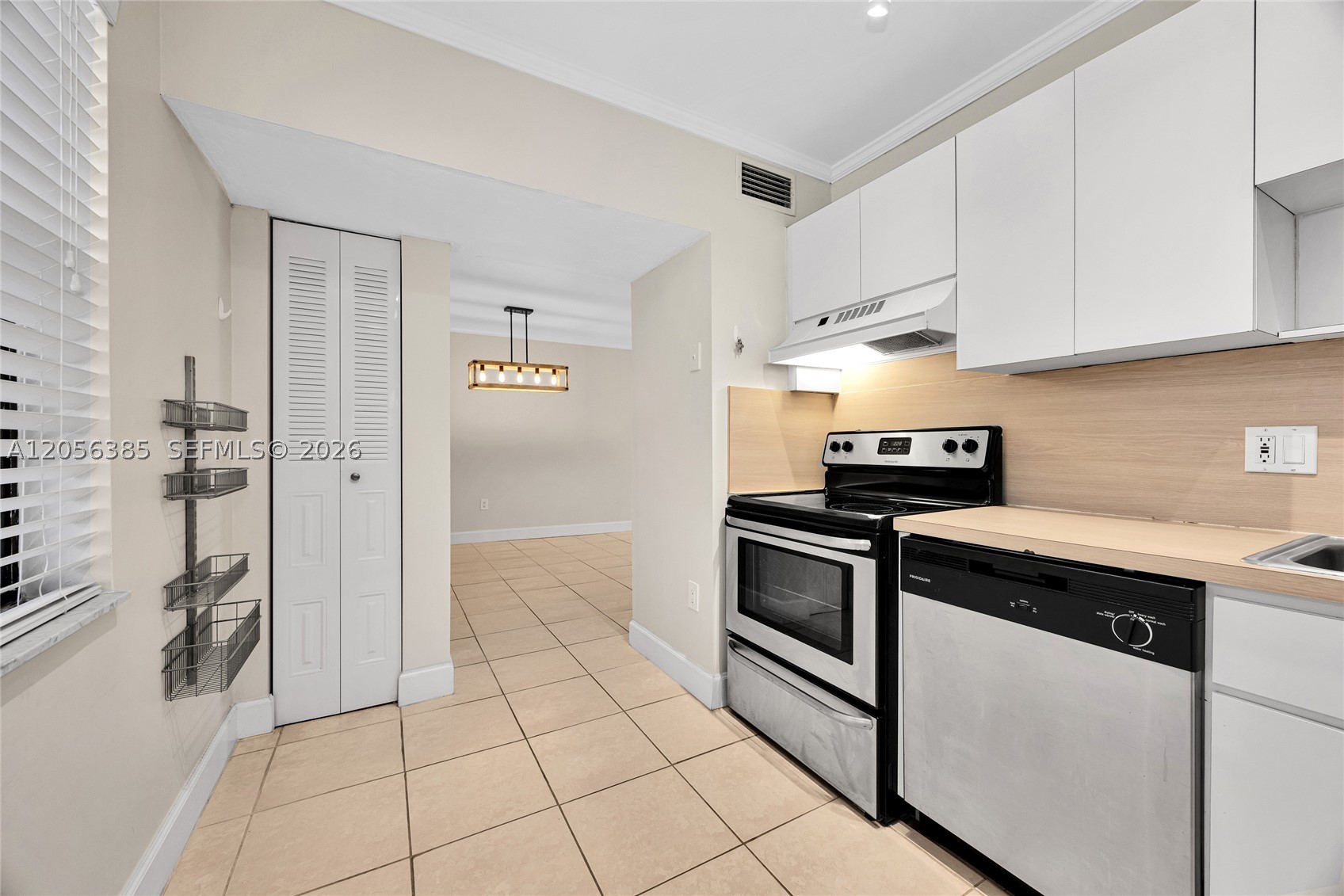 SUNRISE POINT CONDO BLDG - Residential