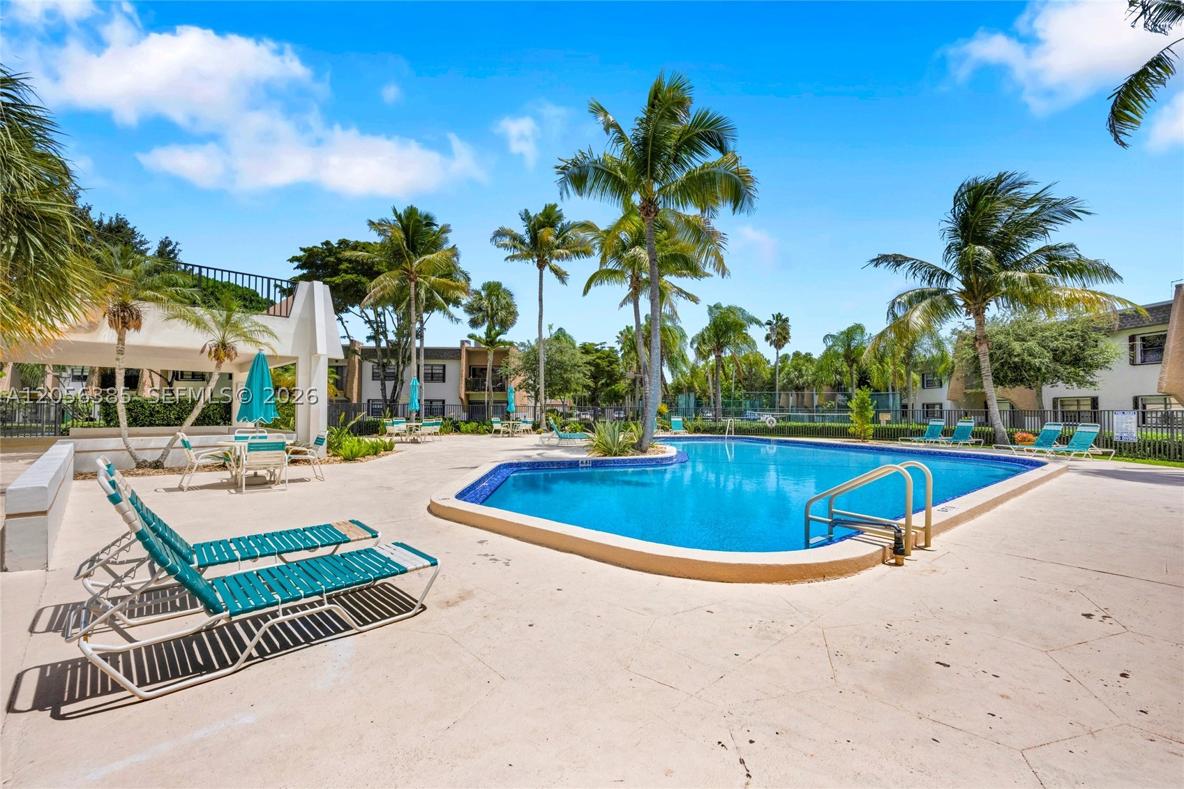 SUNRISE POINT CONDO BLDG - Residential
