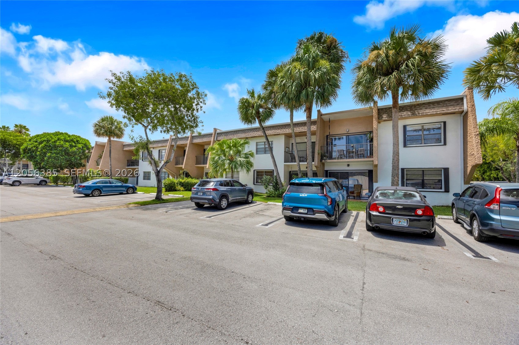 SUNRISE POINT CONDO BLDG - Residential