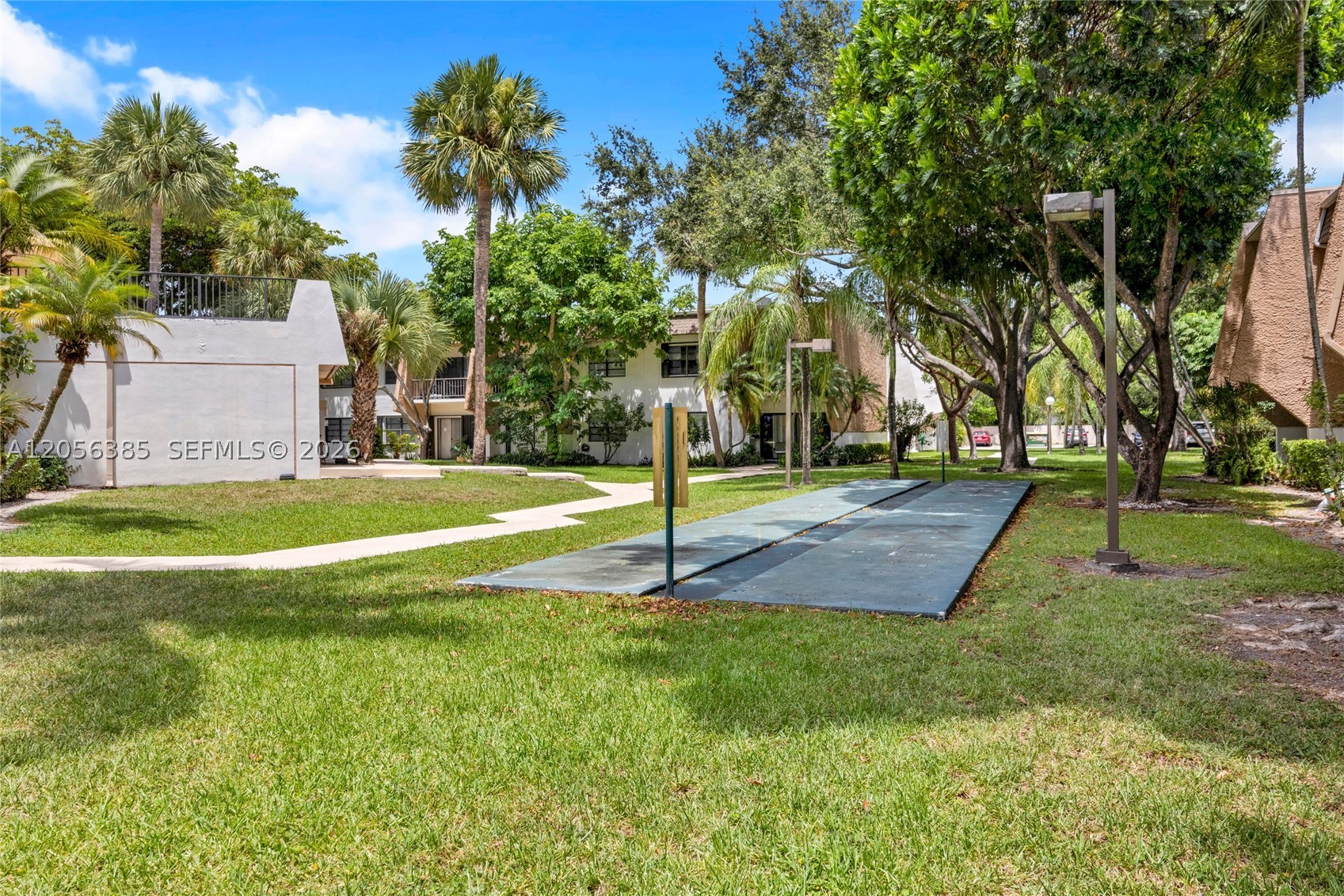 SUNRISE POINT CONDO BLDG - Residential
